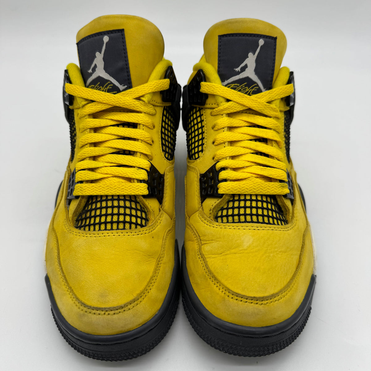 Jordan 4 Lightning (2021)