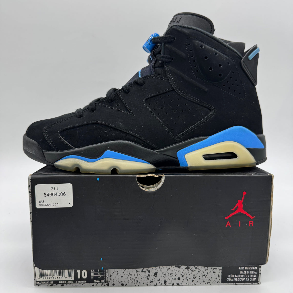 Jordan 6 UNC