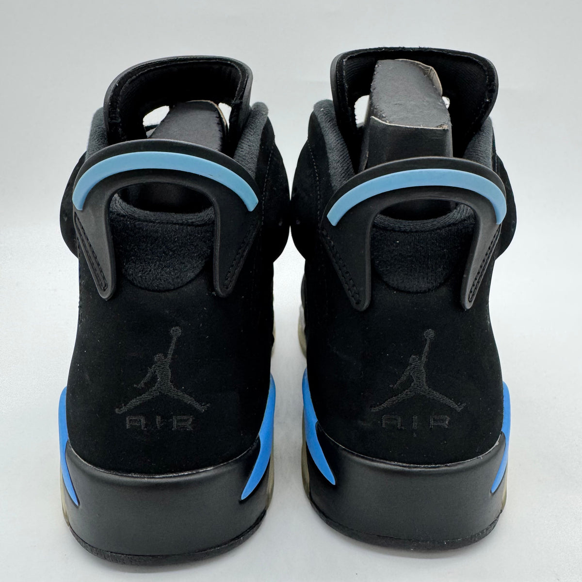 Jordan 6 UNC