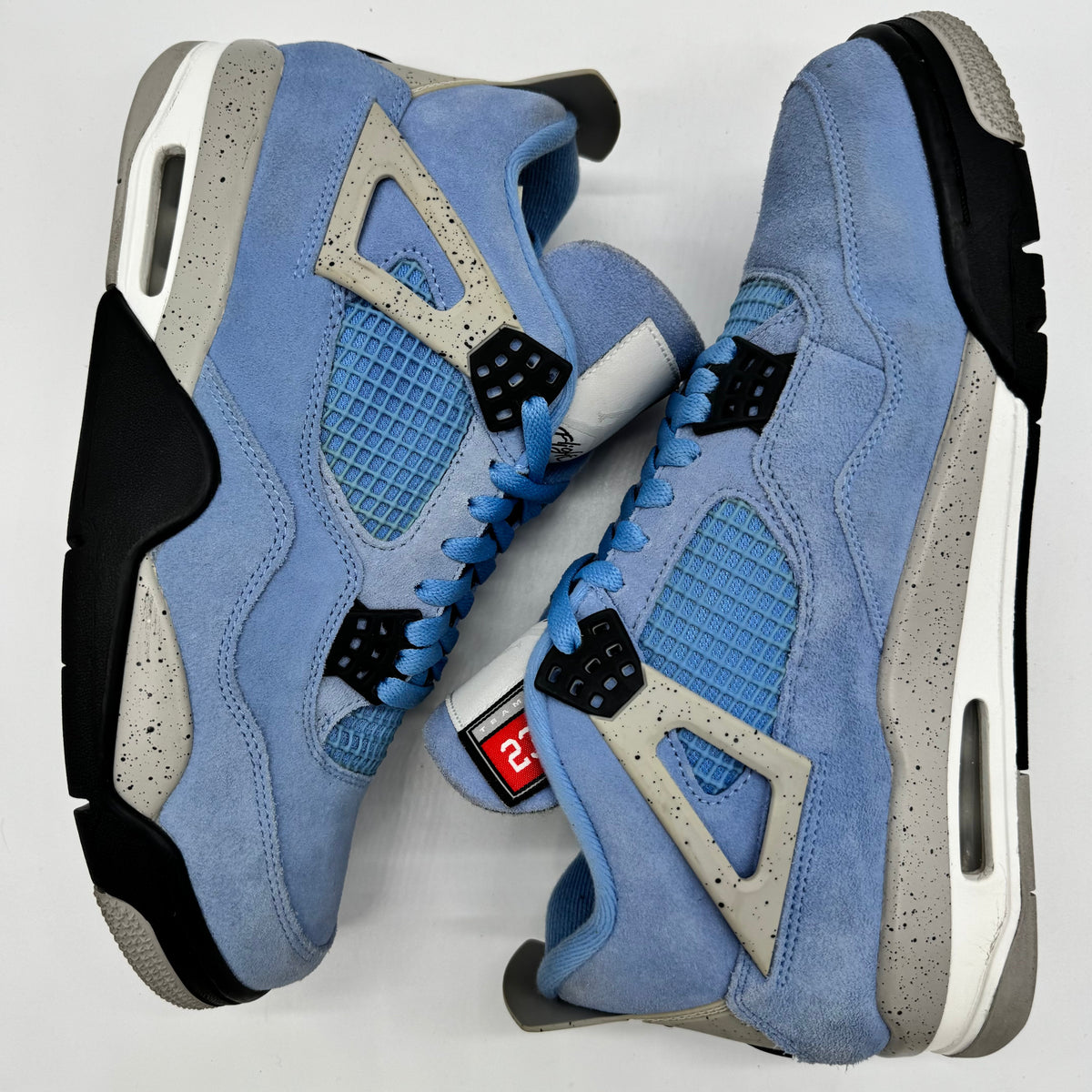 Jordan 4 University Blue