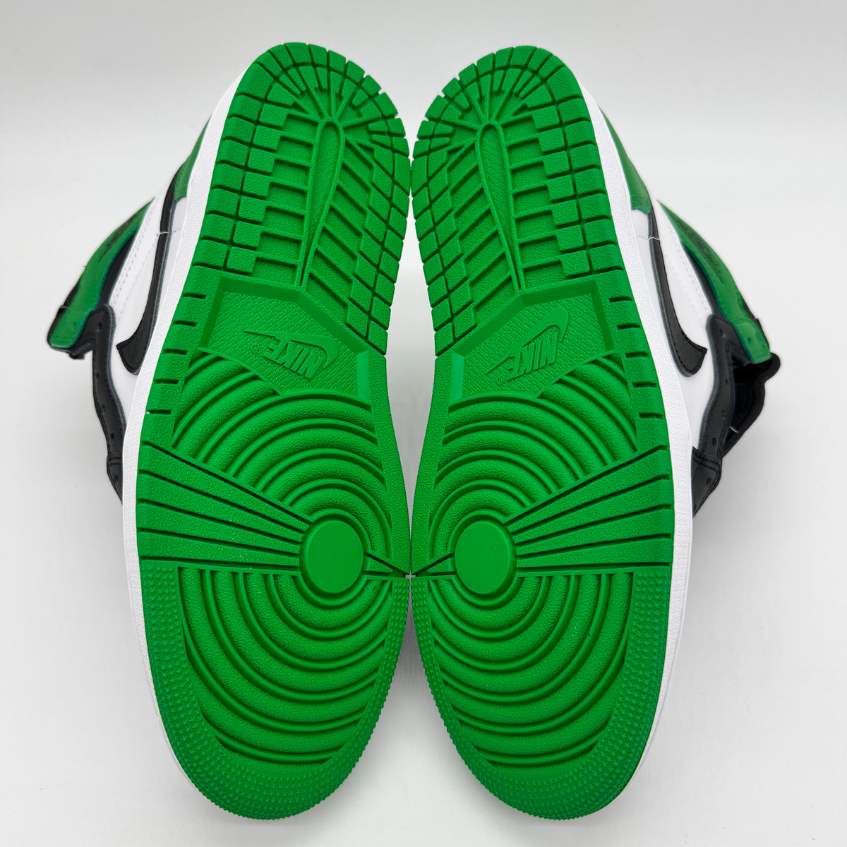 Jordan 1 High OG Lucky Green