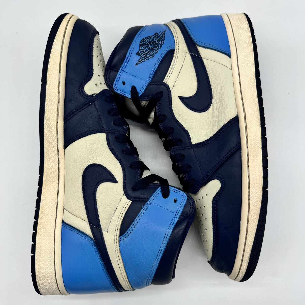 Jordan 1 High Obsidian