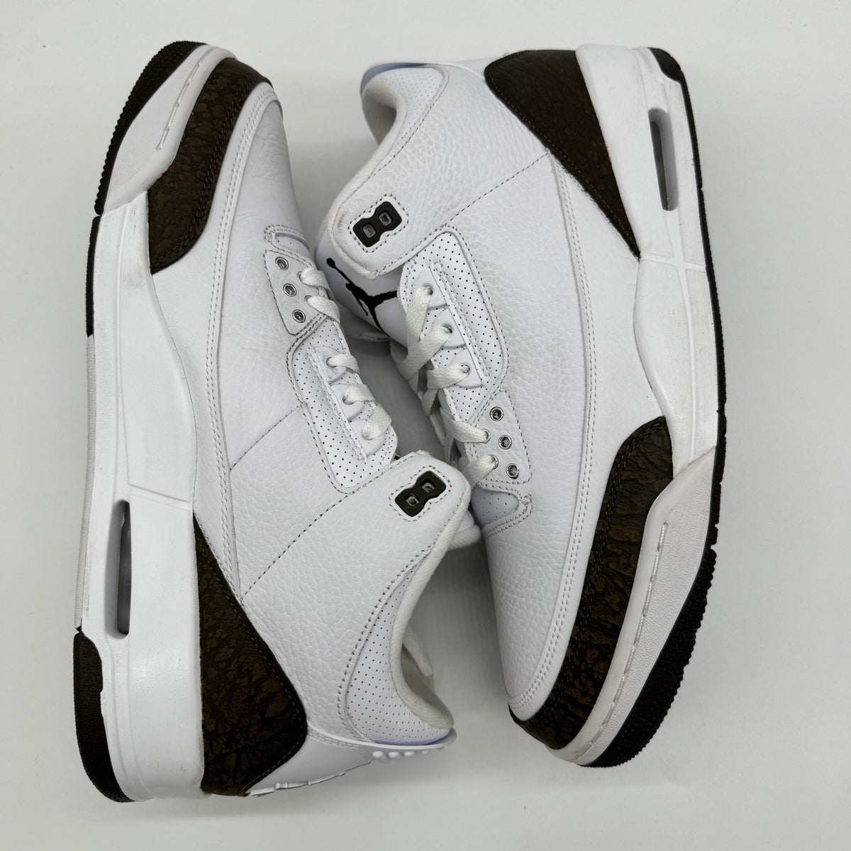 Jordan 3 Mocha (2018)