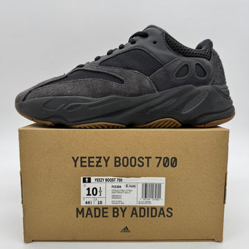 Adidas Yeezy Boost 700 Utility Black