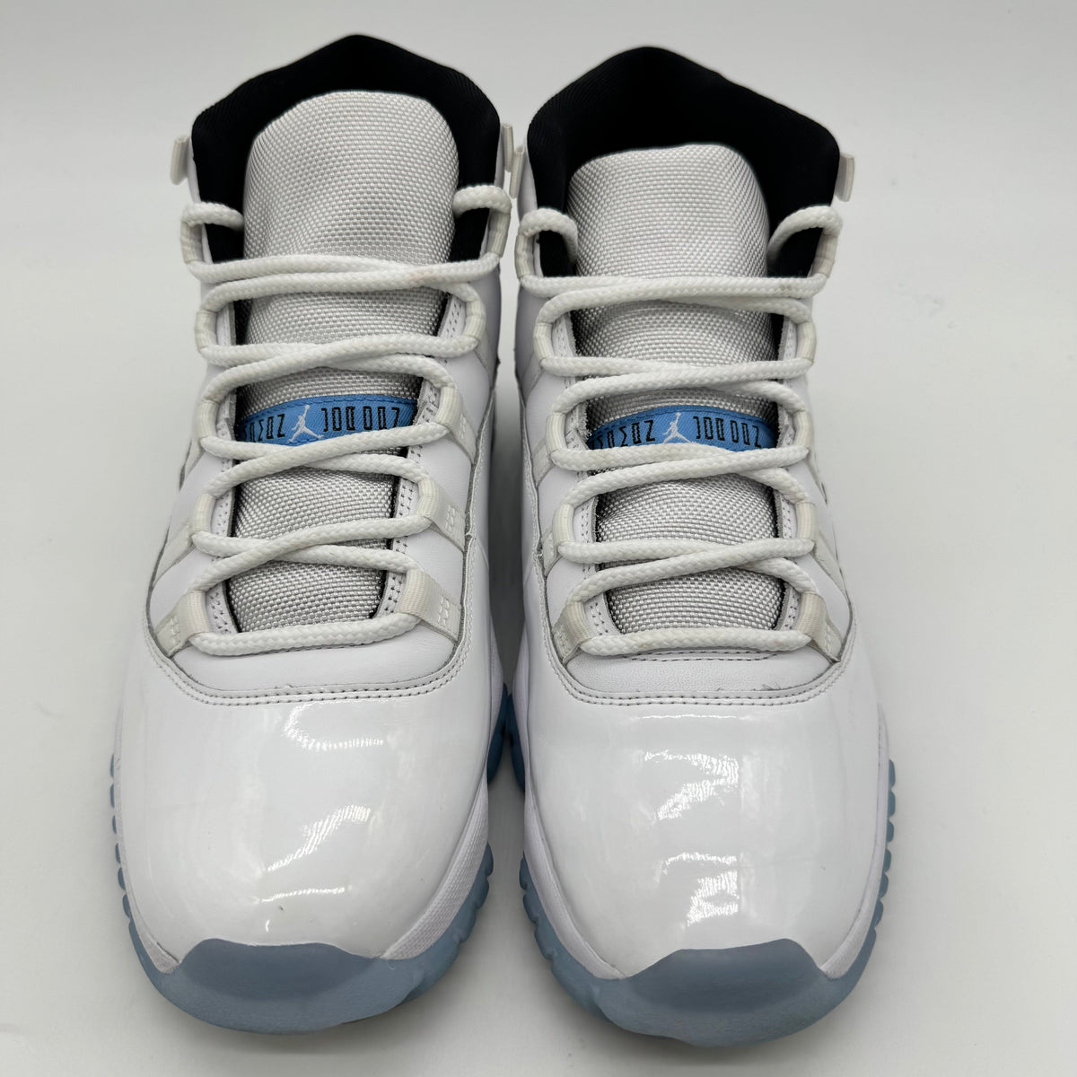 Jordan 11 Legend Blue (2024)