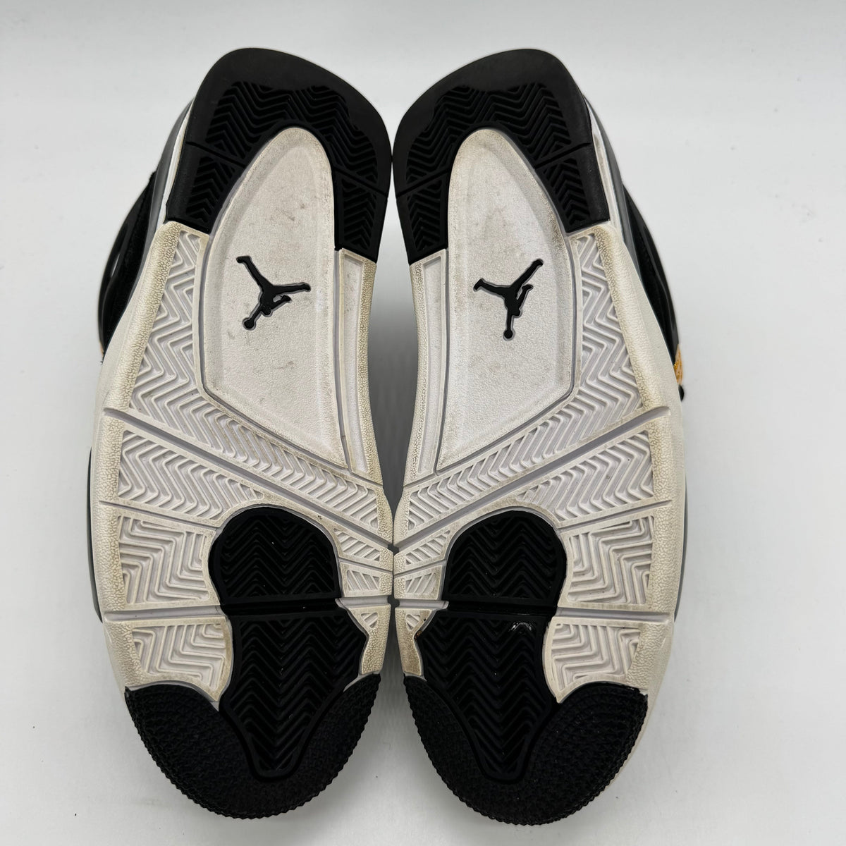 Jordan 4 Royalty