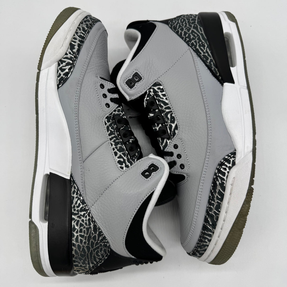 Jordan 3 Wolf Grey