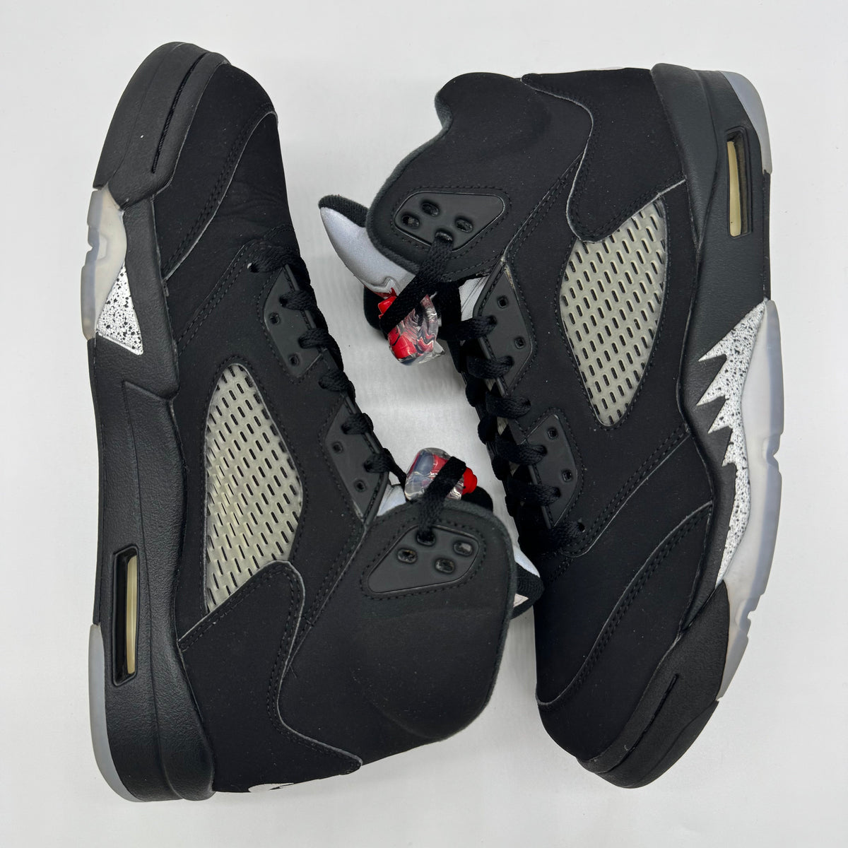 Jordan 5 Black Metallic (2016)