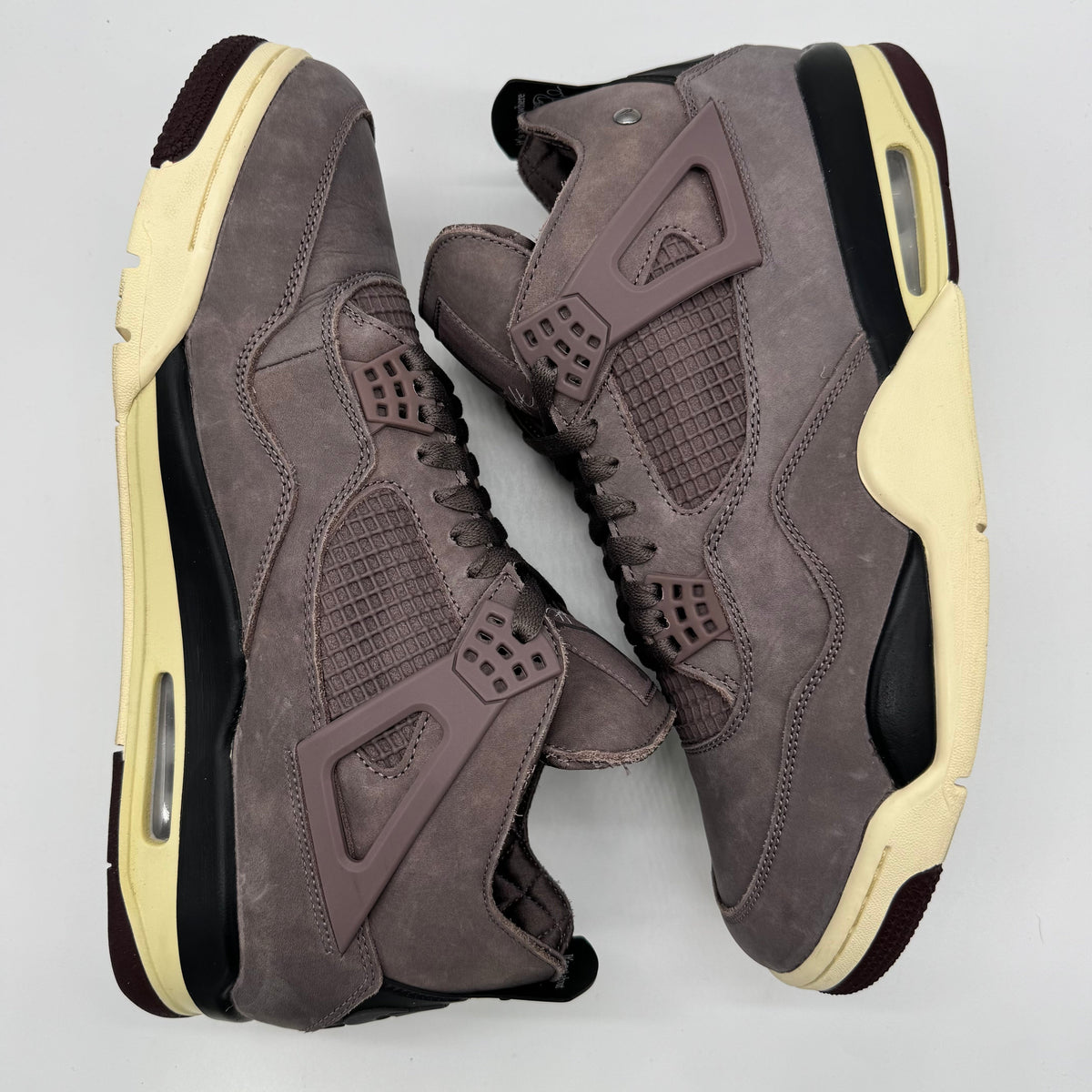 Jordan 4 SP A Ma Maniere Violet Ore