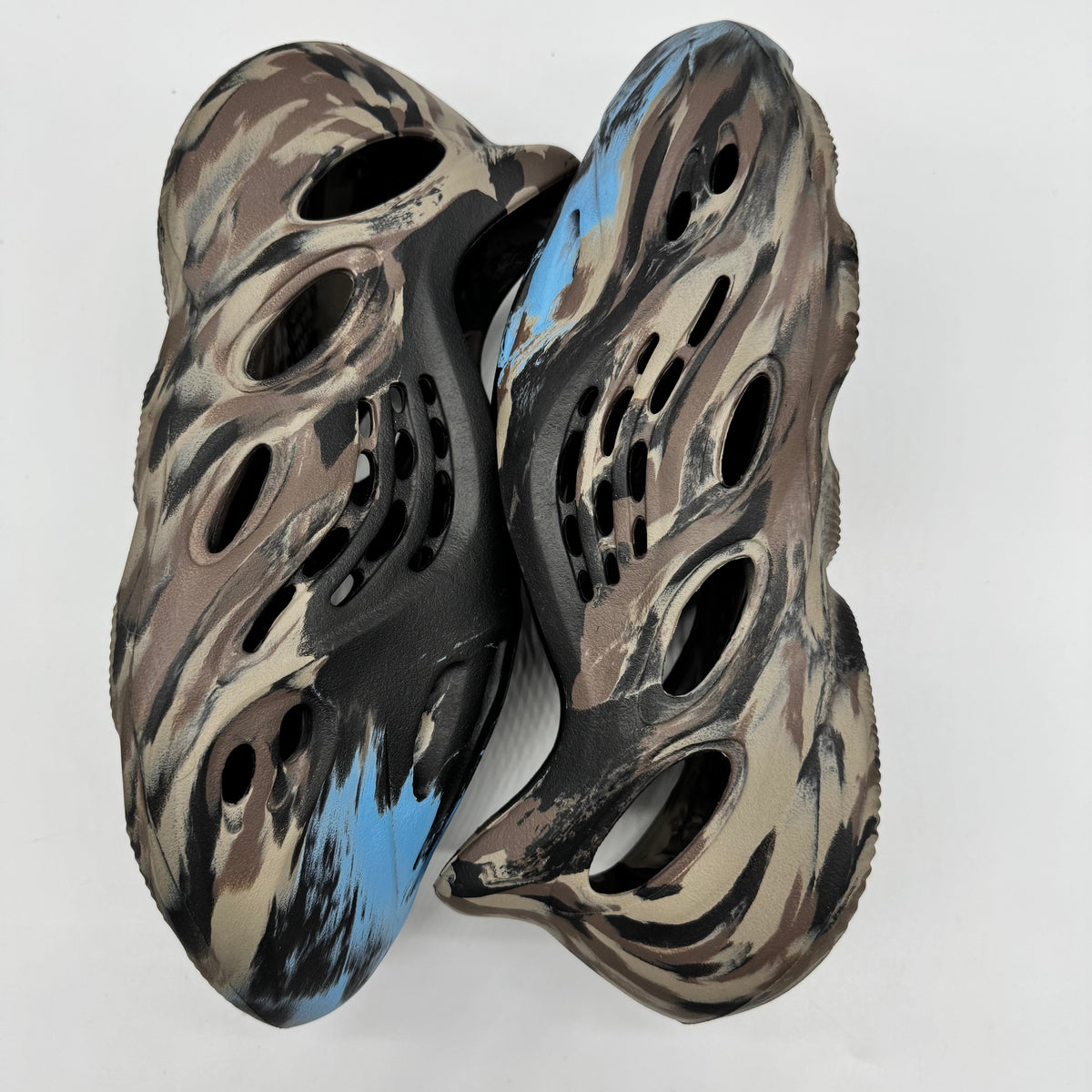 Adidas Yeezy Foam RNR MX Cinder