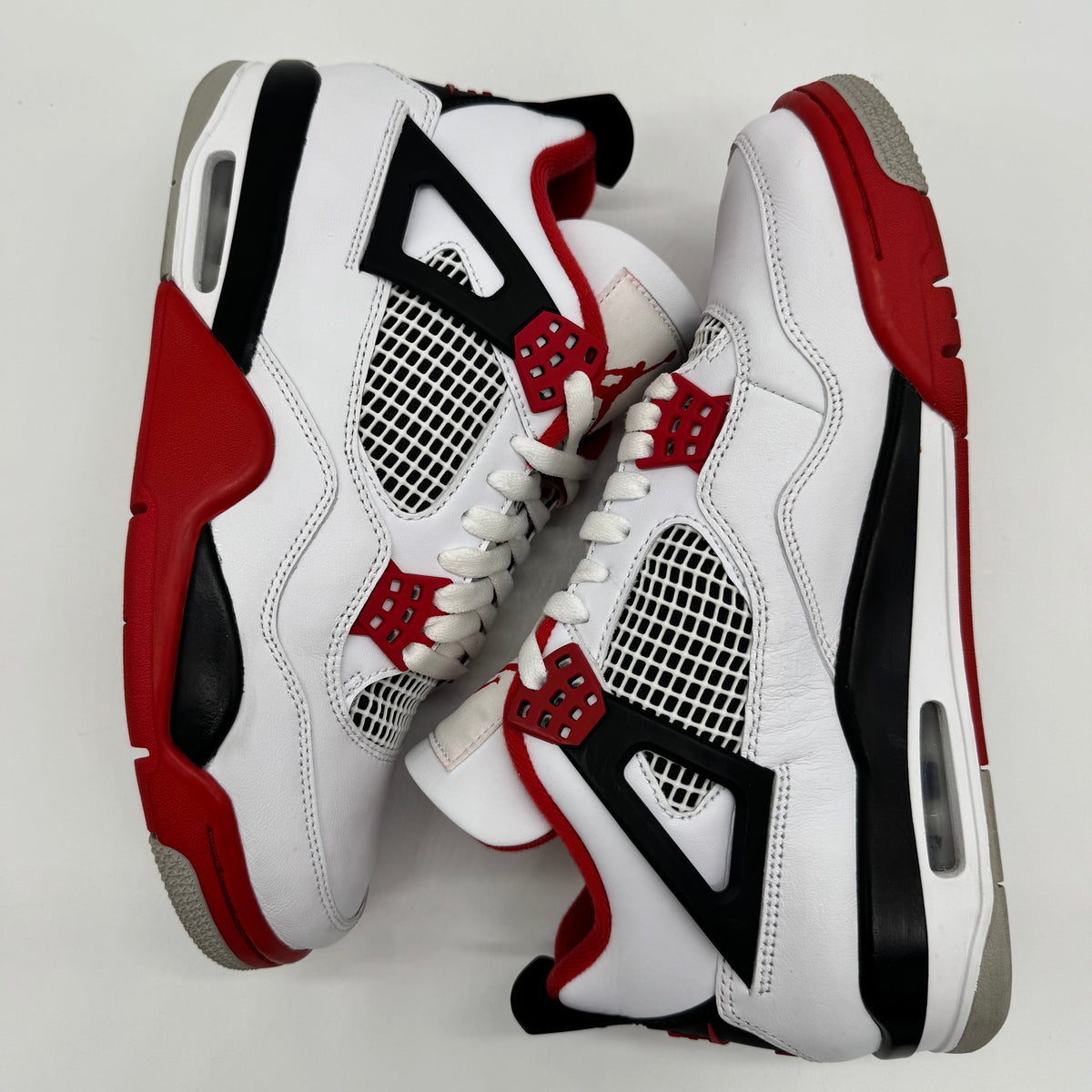 Jordan 4 Fire Red (2020)