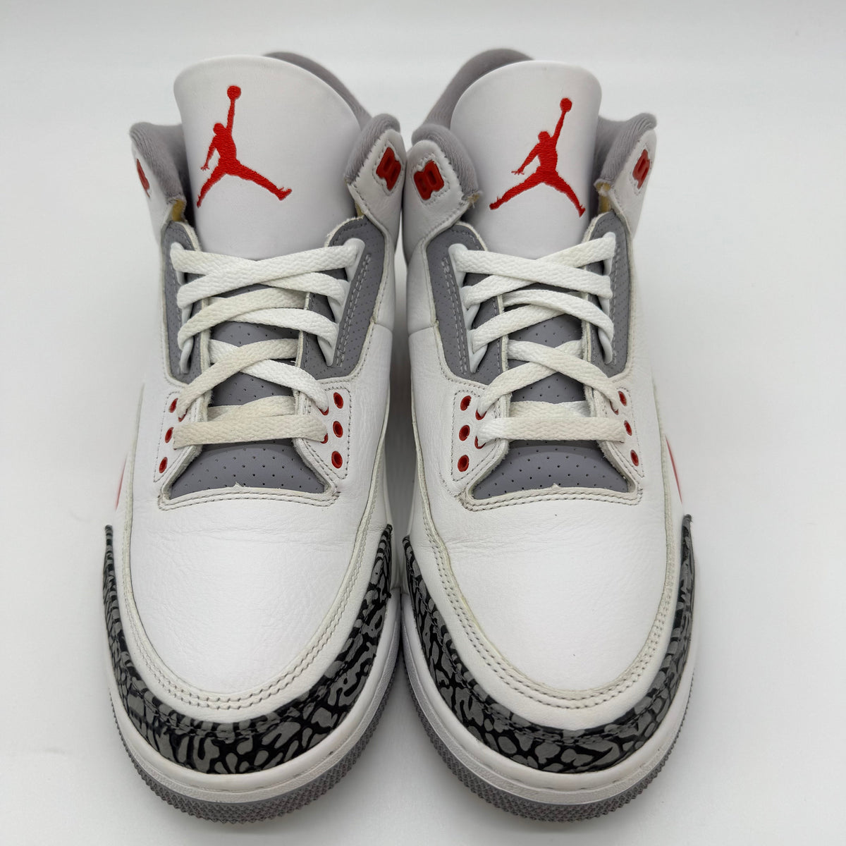 Jordan 3 Fire Red (2022)