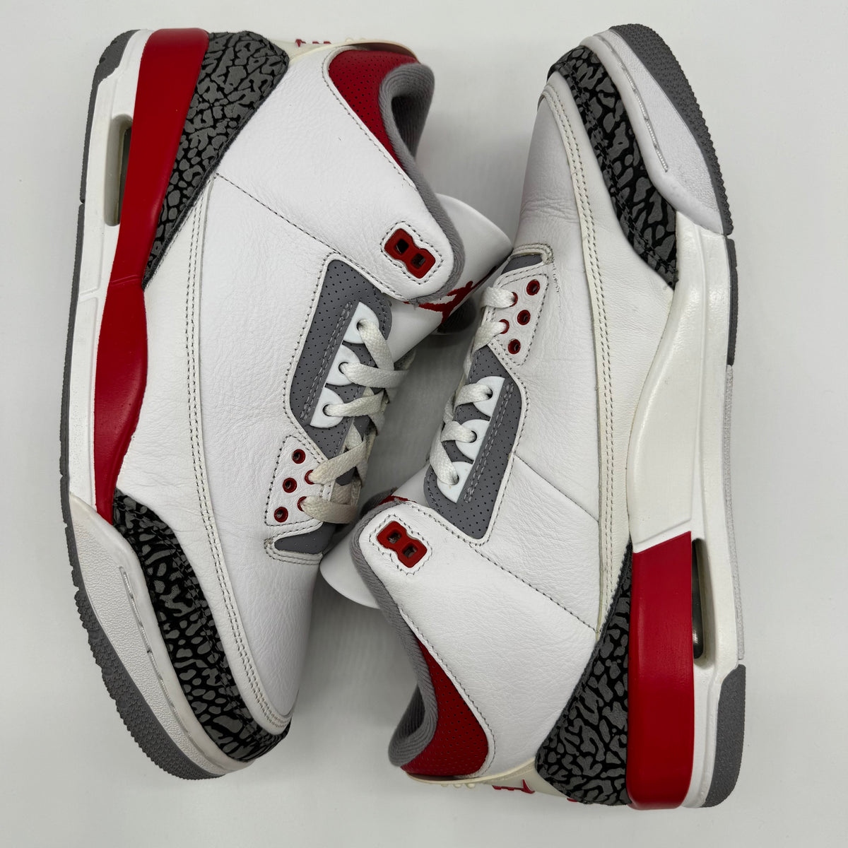 Jordan 3 Fire Red (2022)