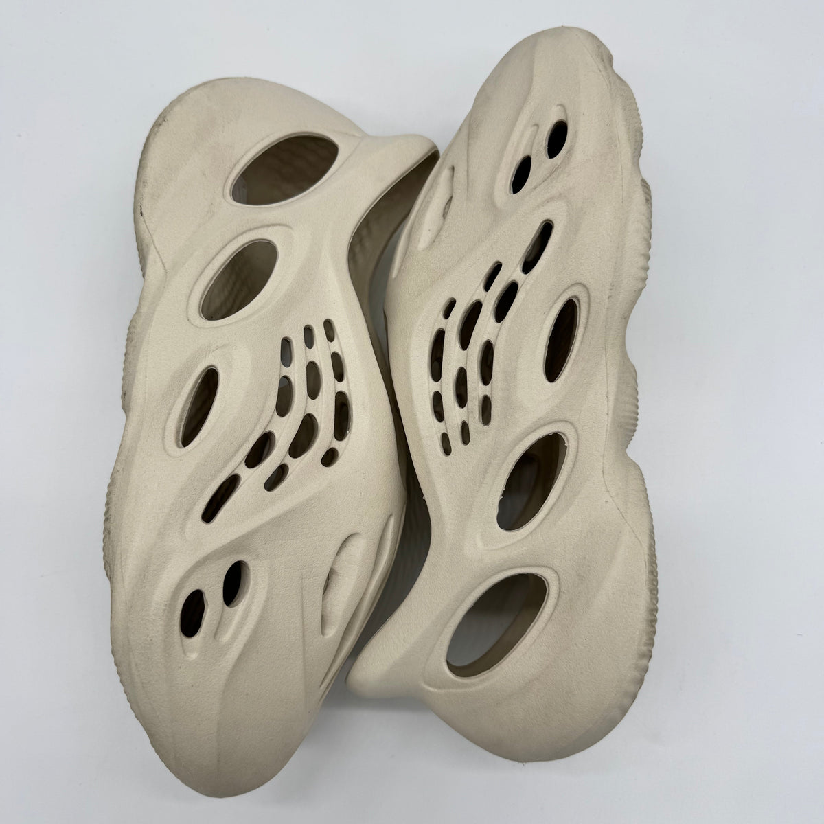 Adidas Yeezy Foam RNR Sand