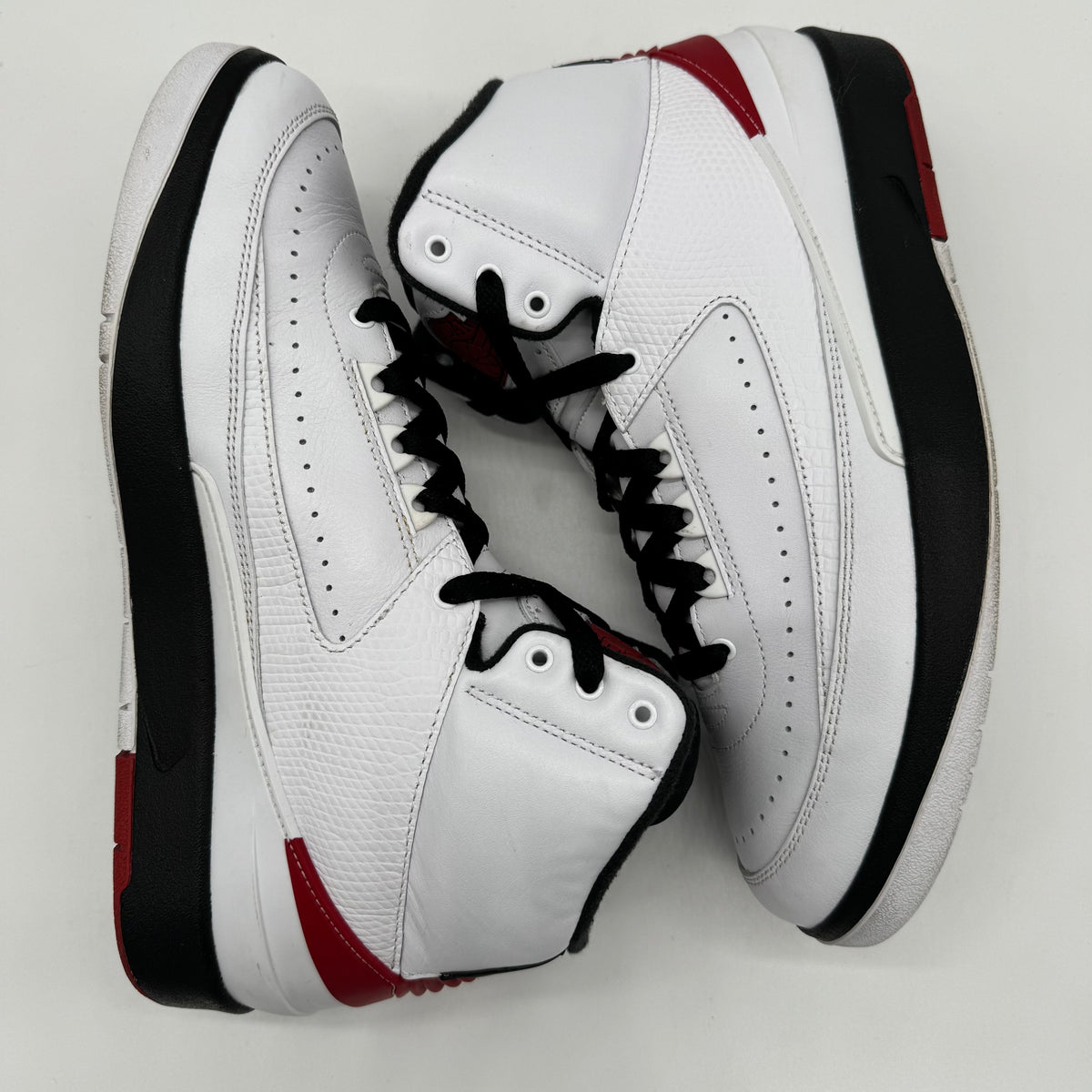 Jordan 2 OG Chicago (2022)