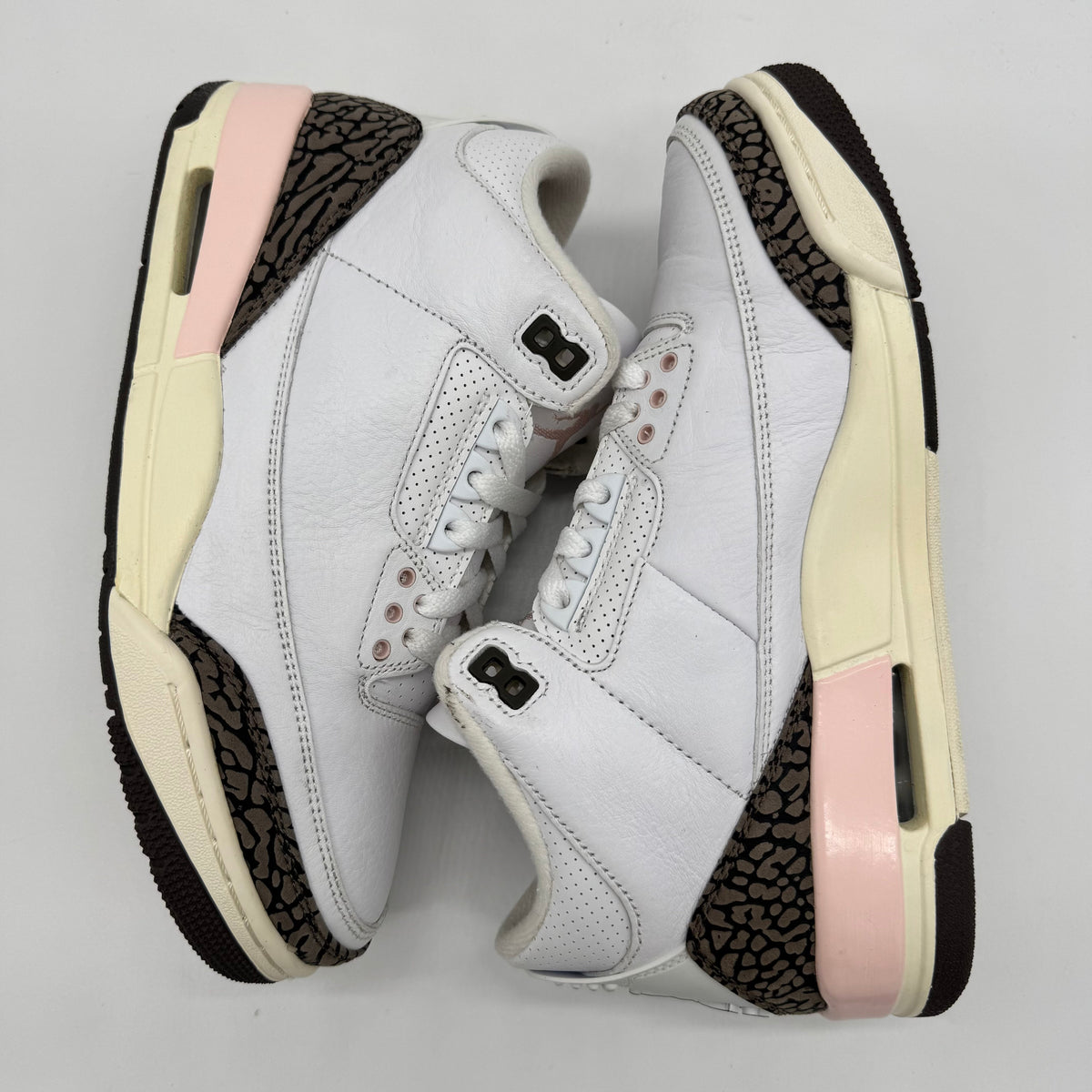 Jordan 3 Neapolitan Dark Mocha (Women's)