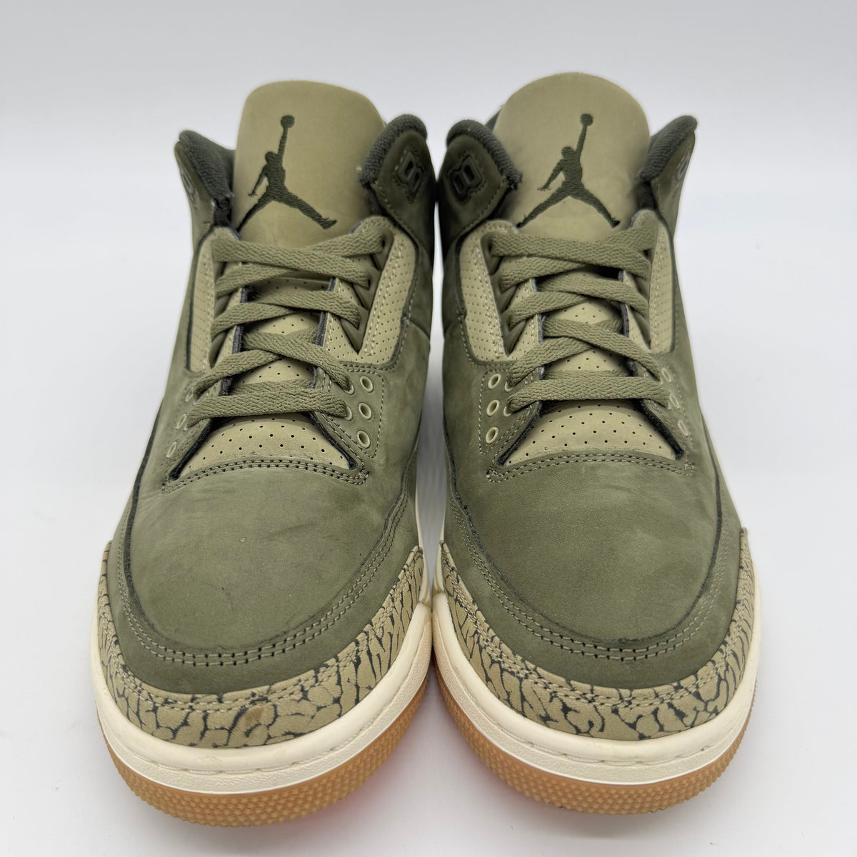 Jordan 3 Family Affair