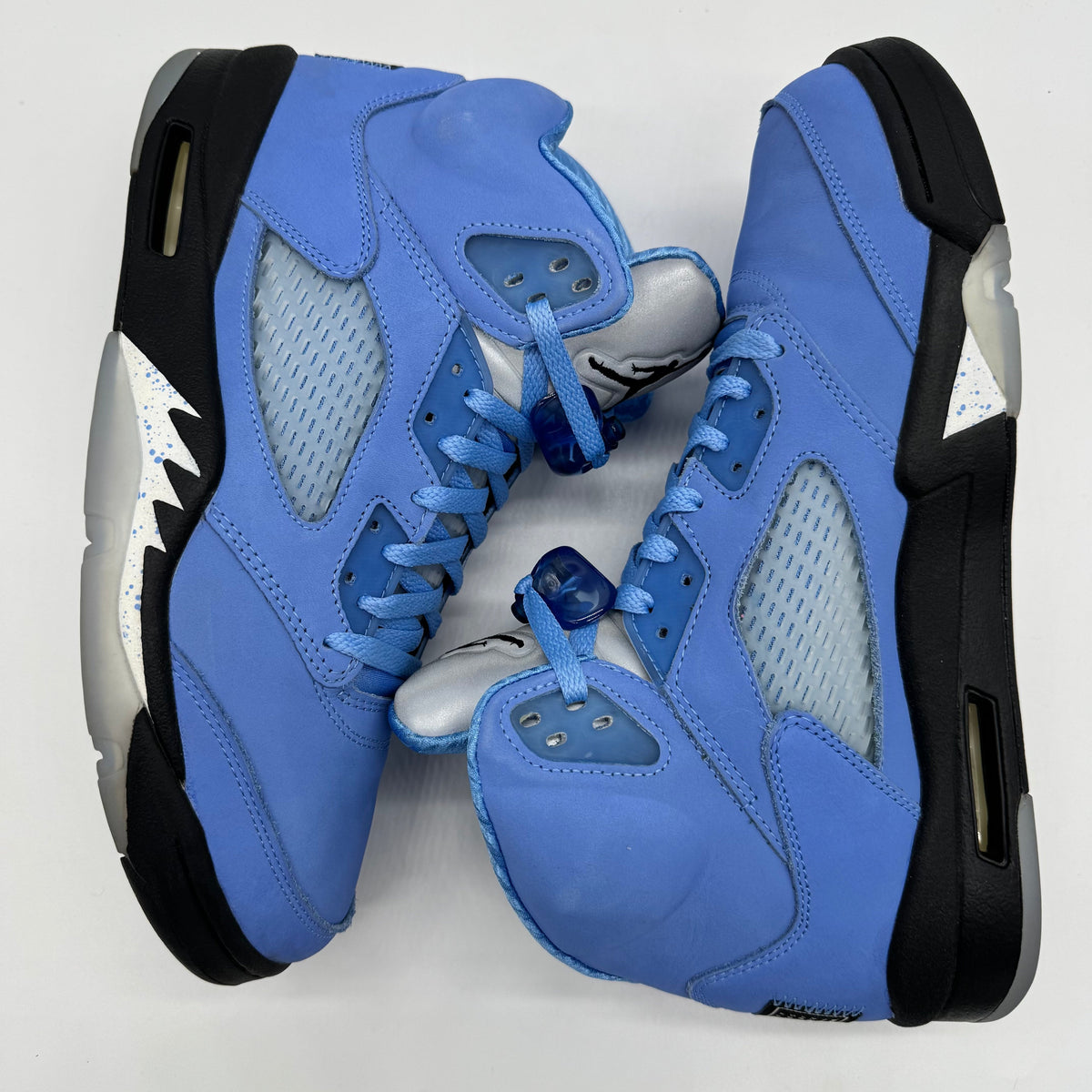 Jordan 5 UNC University Blue