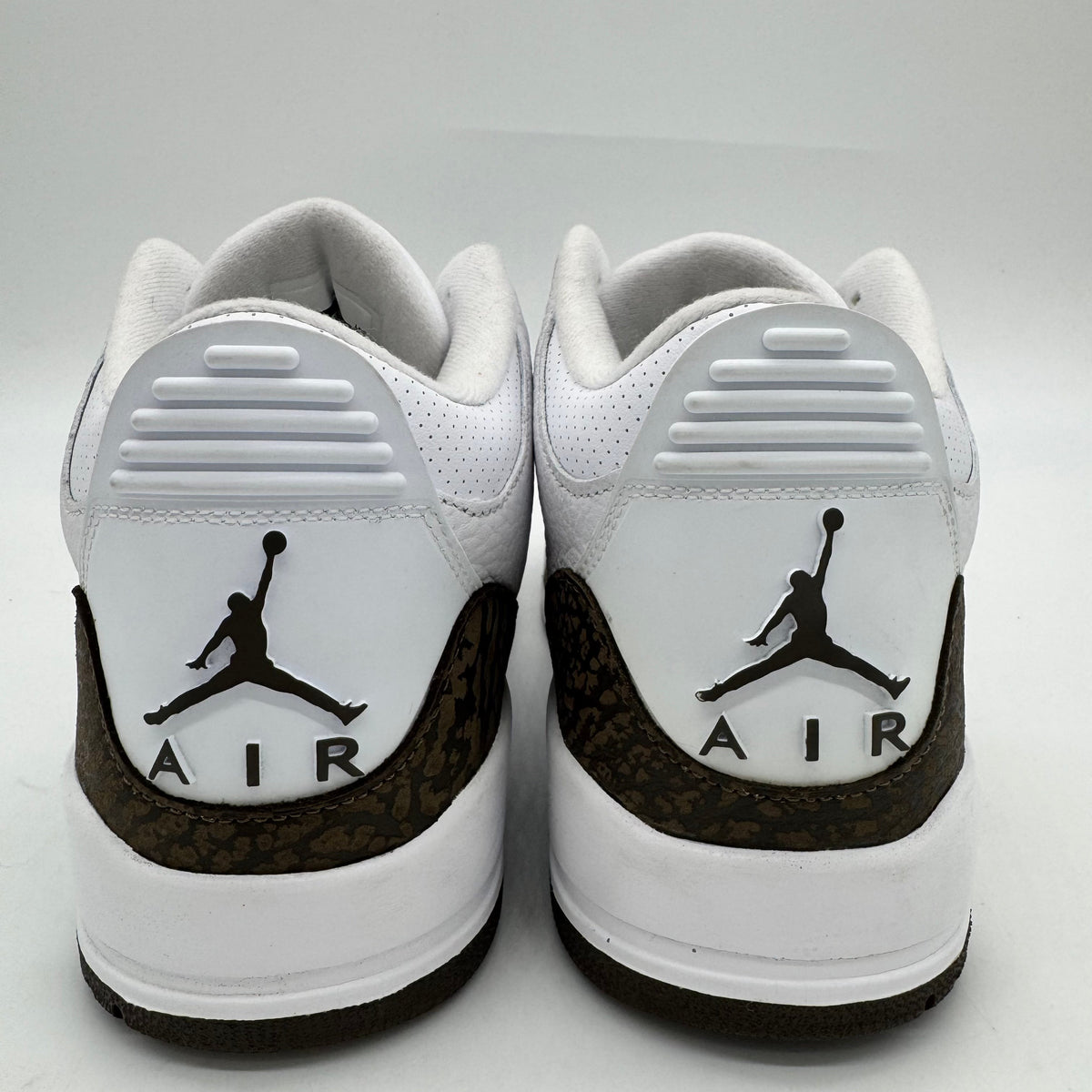 Jordan 3 Mocha (2018)