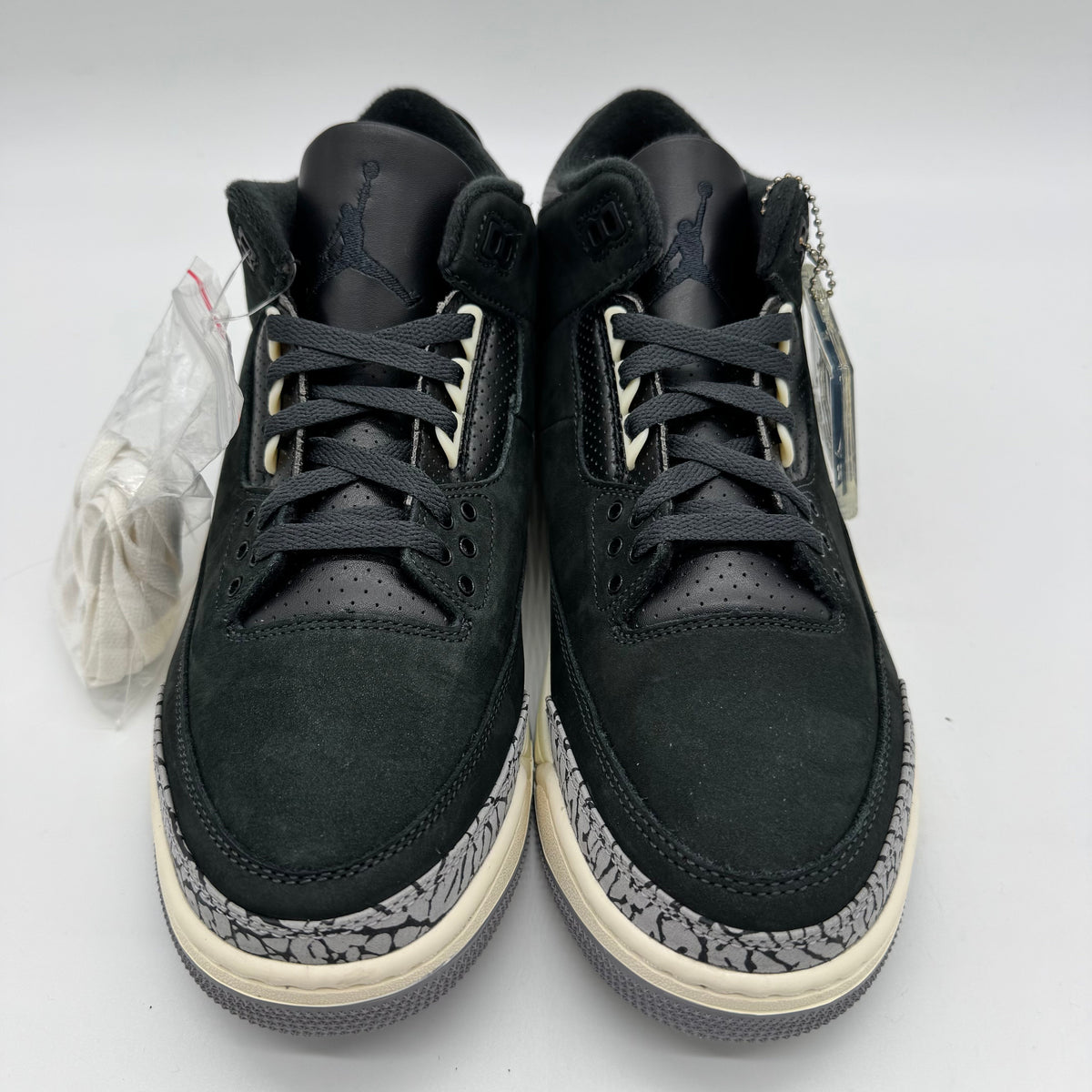 Jordan 3 Off Noir (Women's)