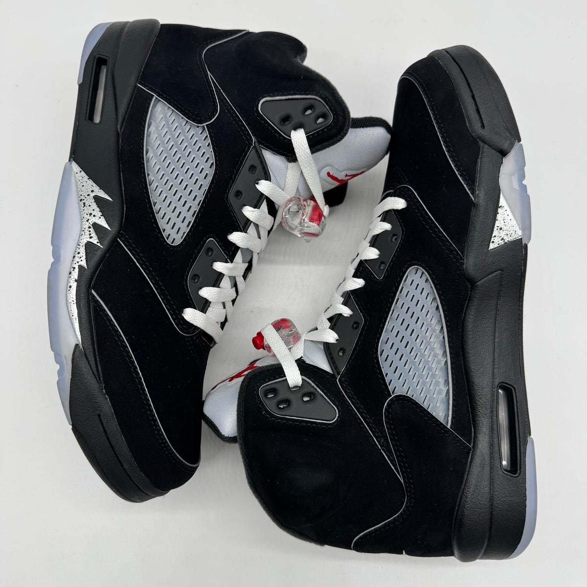 Jordan 5 OG Black Metallic Reimagined