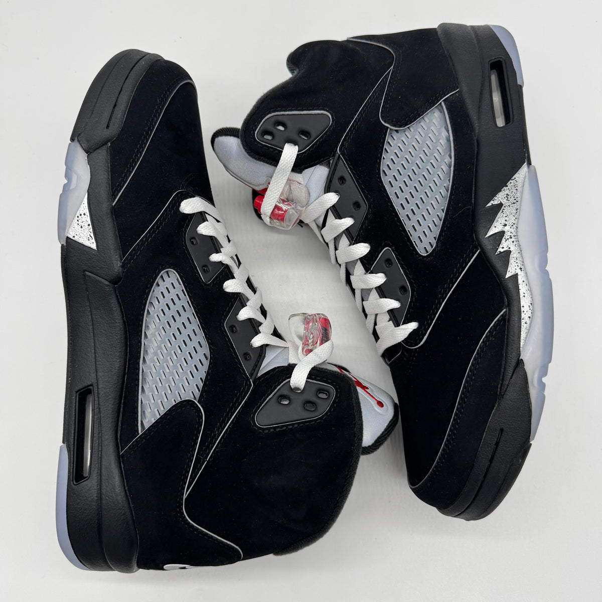 Jordan 5 OG Black Metallic Reimagined