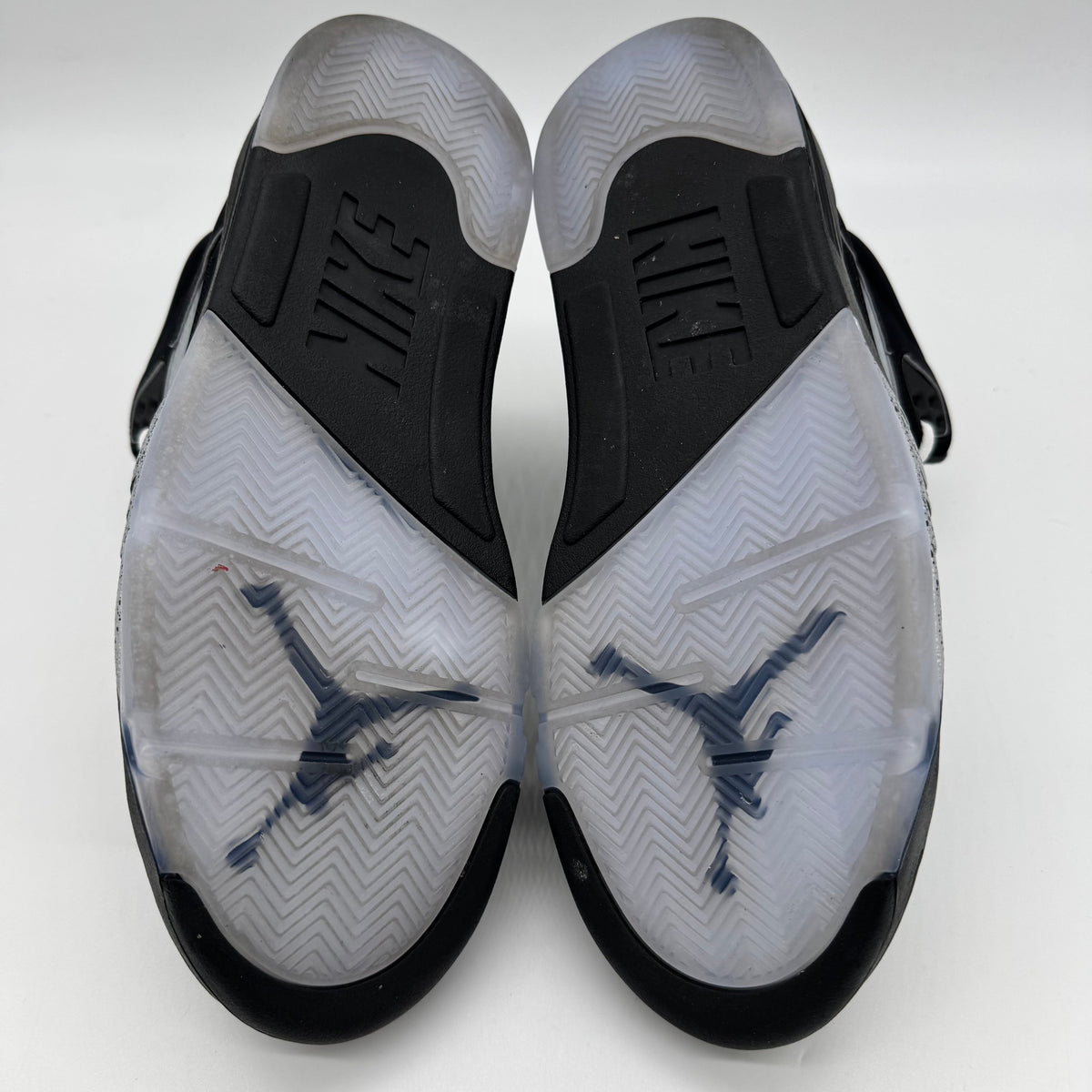 Jordan 5 OG Black Metallic Reimagined