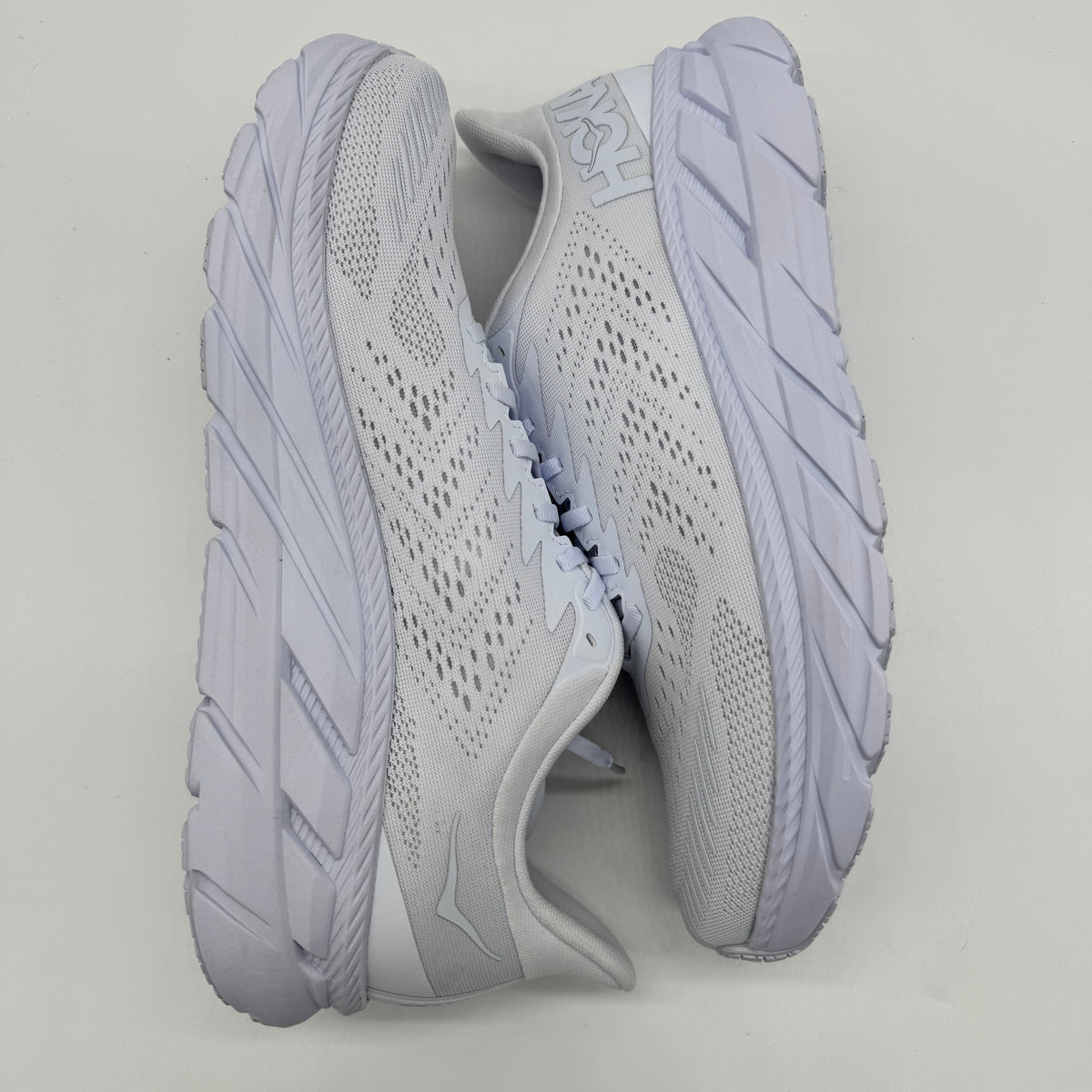 HOKA ONE Clifton 7 White