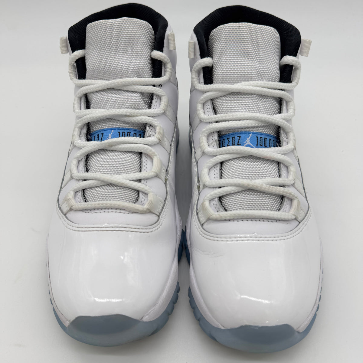 Jordan 11 Legend Blue (2024)