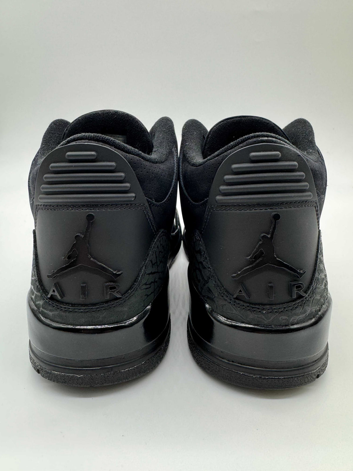 Jordan 3 Black Cat (2025)
