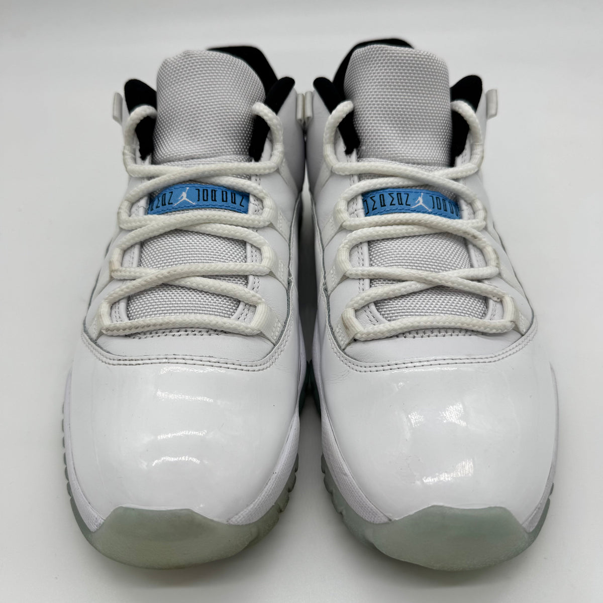 Jordan 11 Low Legend Blue