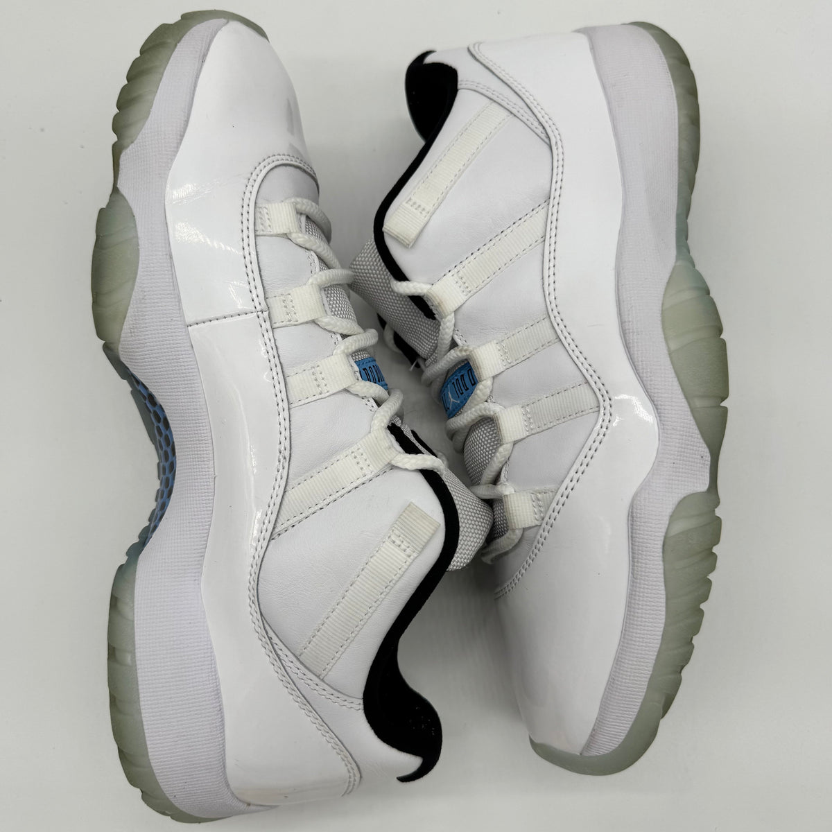 Jordan 11 Low Legend Blue