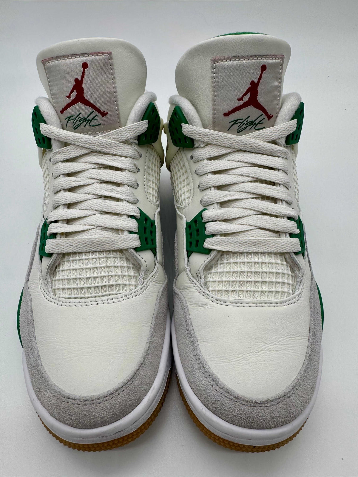 Jordan 4 SB Pine Green