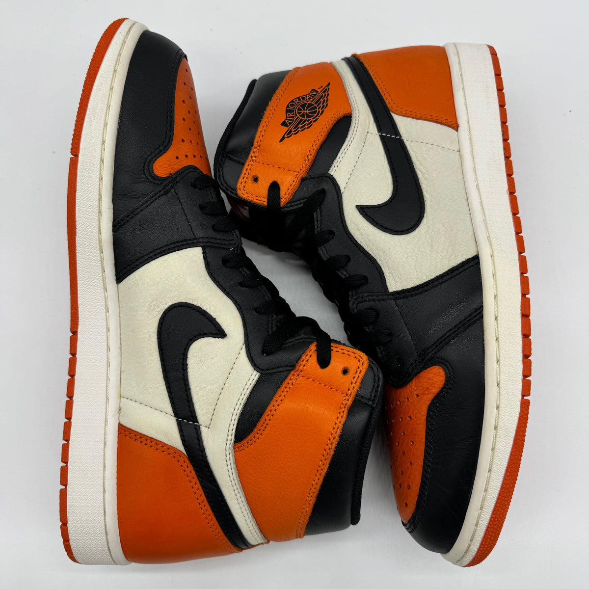 Jordan 1 High Shattered Backboard (2015)