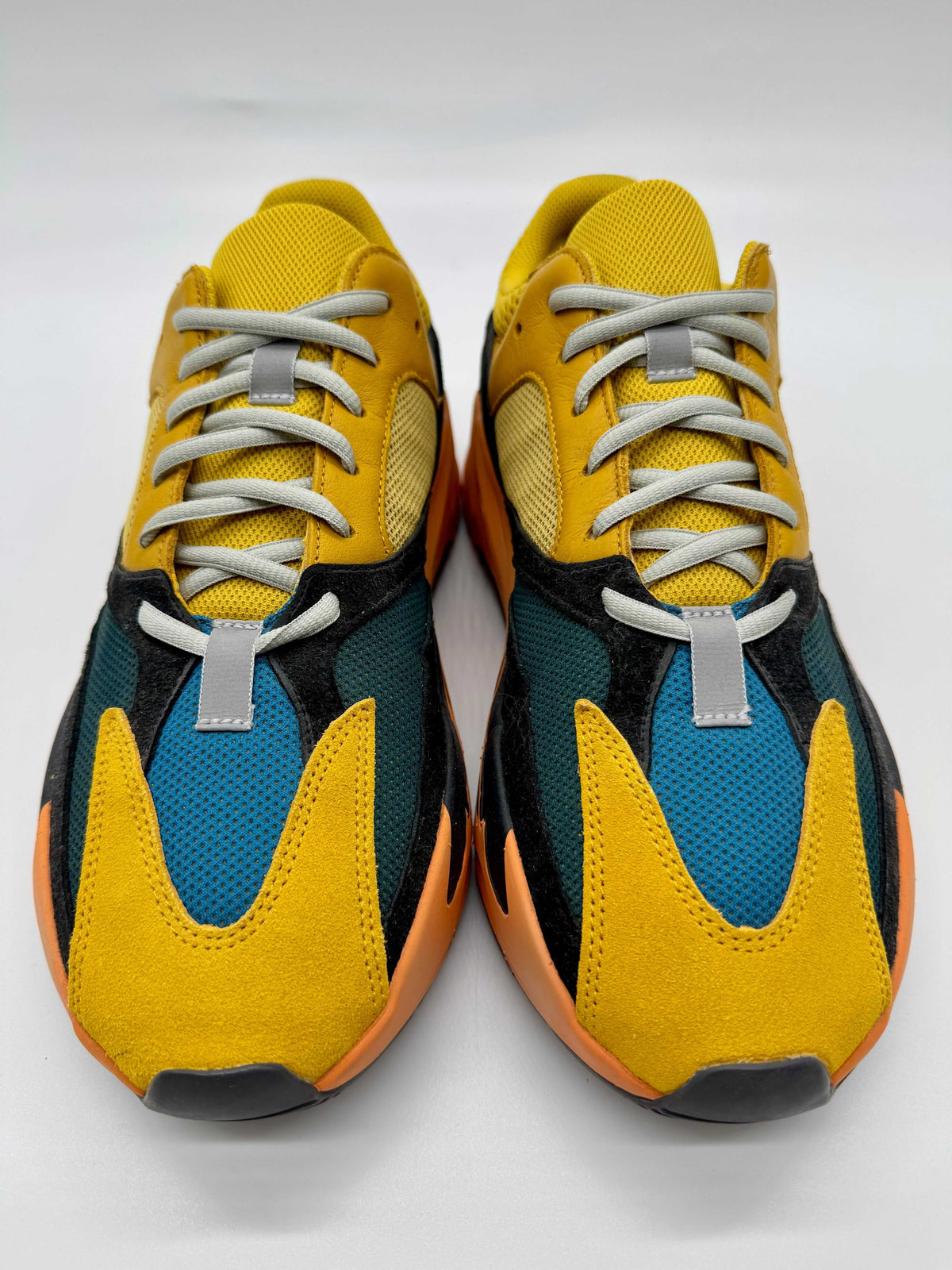 Adidas Yeezy 700 Sun