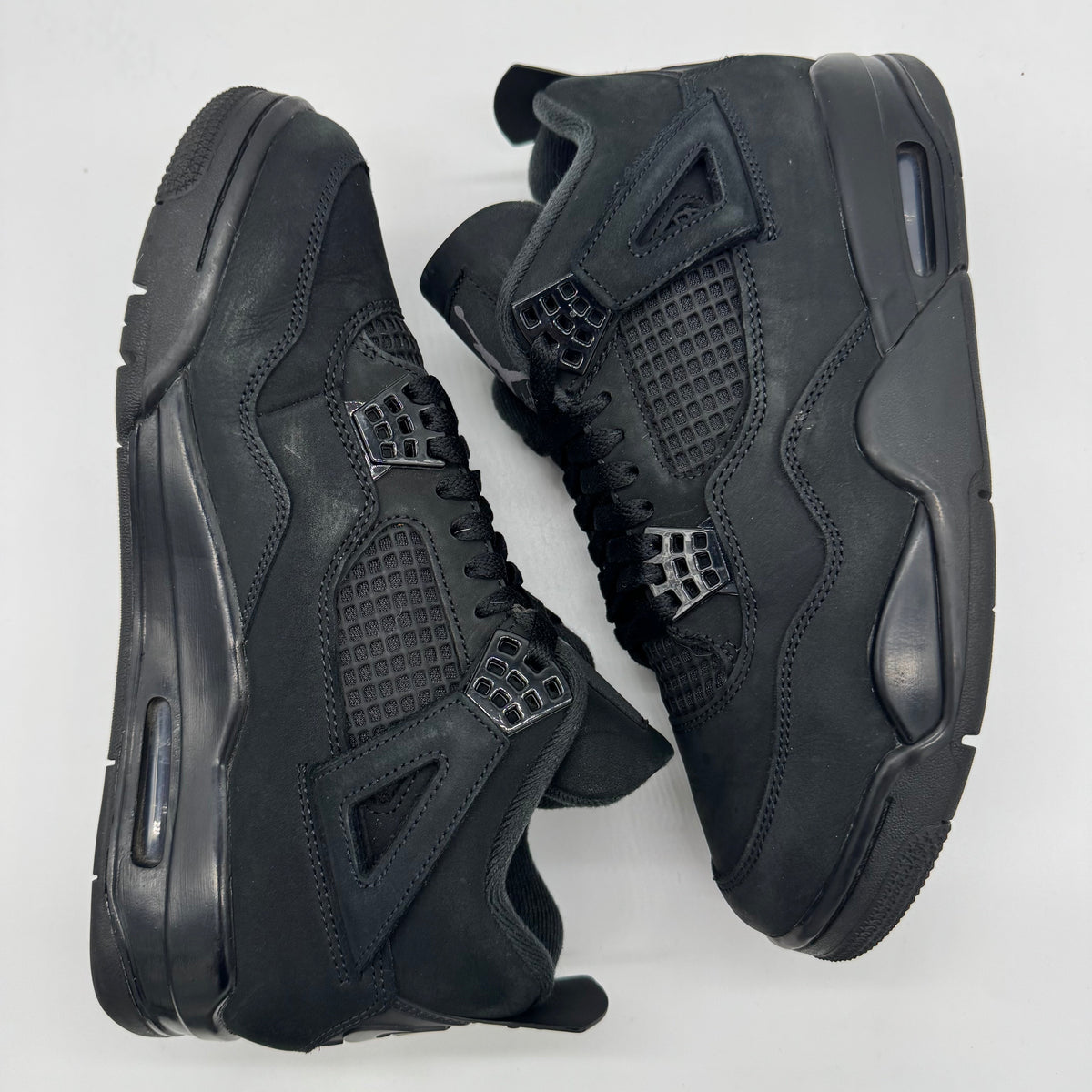 Jordan 4 Black Cat (2025)