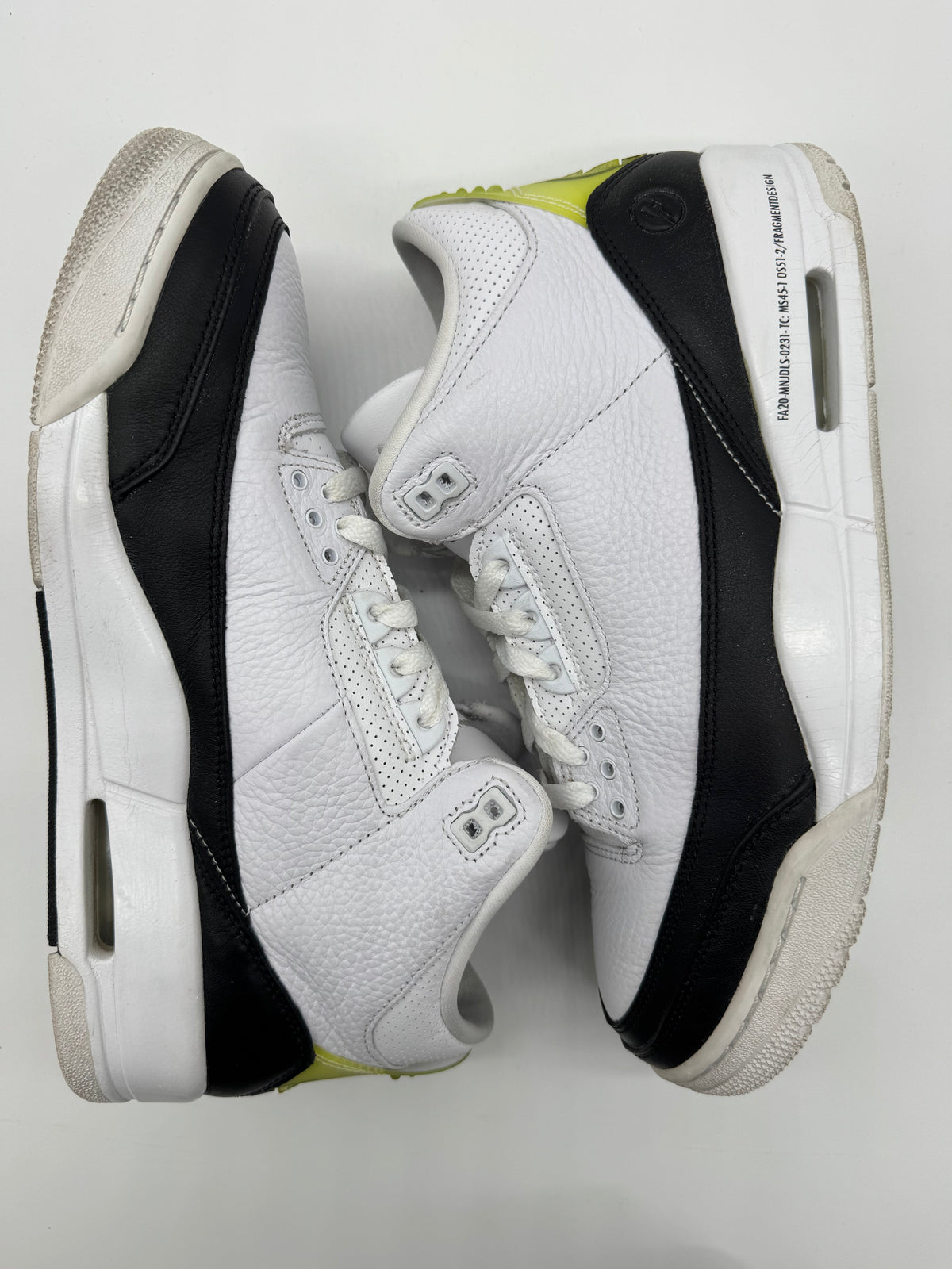 Jordan 3 Fragment