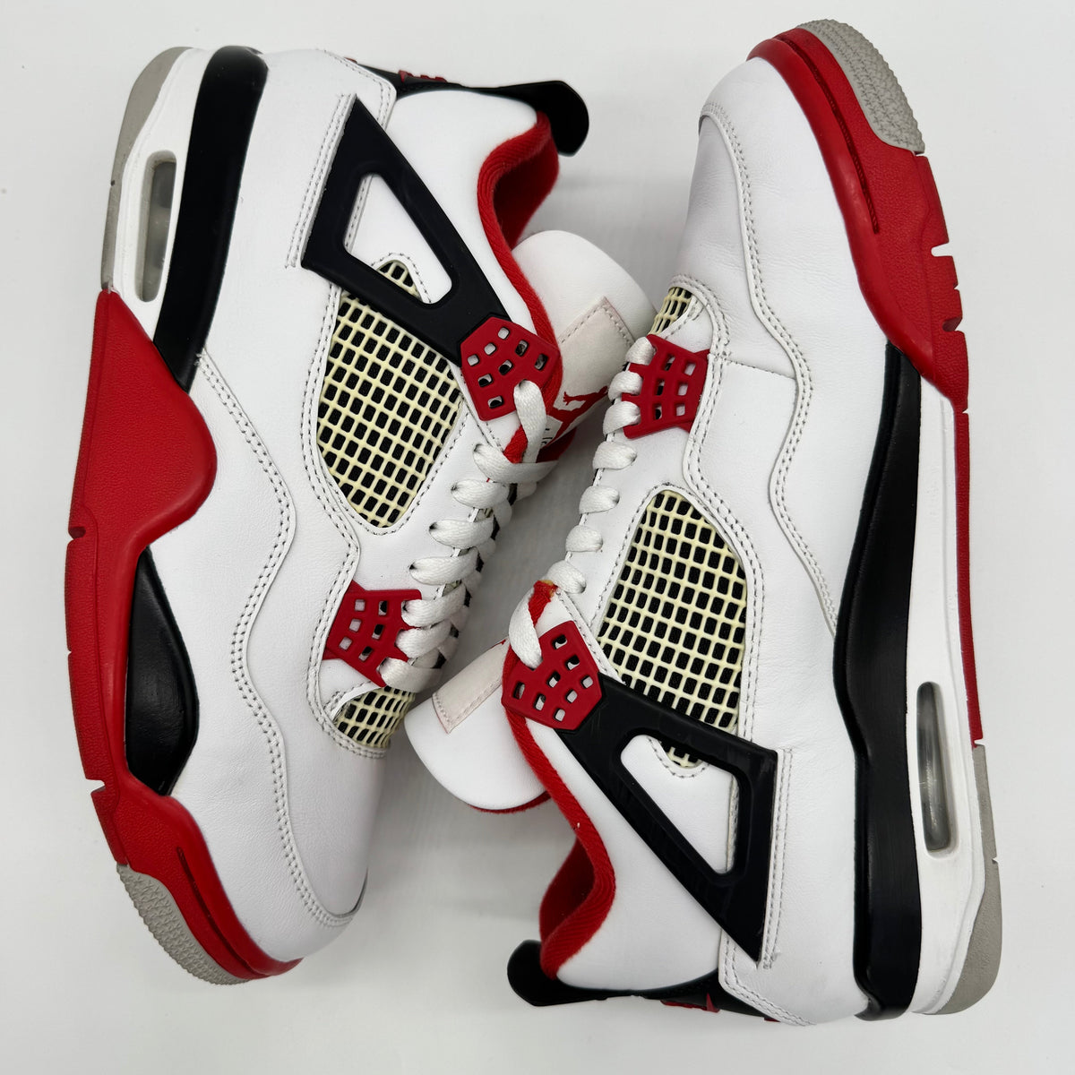 Jordan 4 Fire Red (2020)