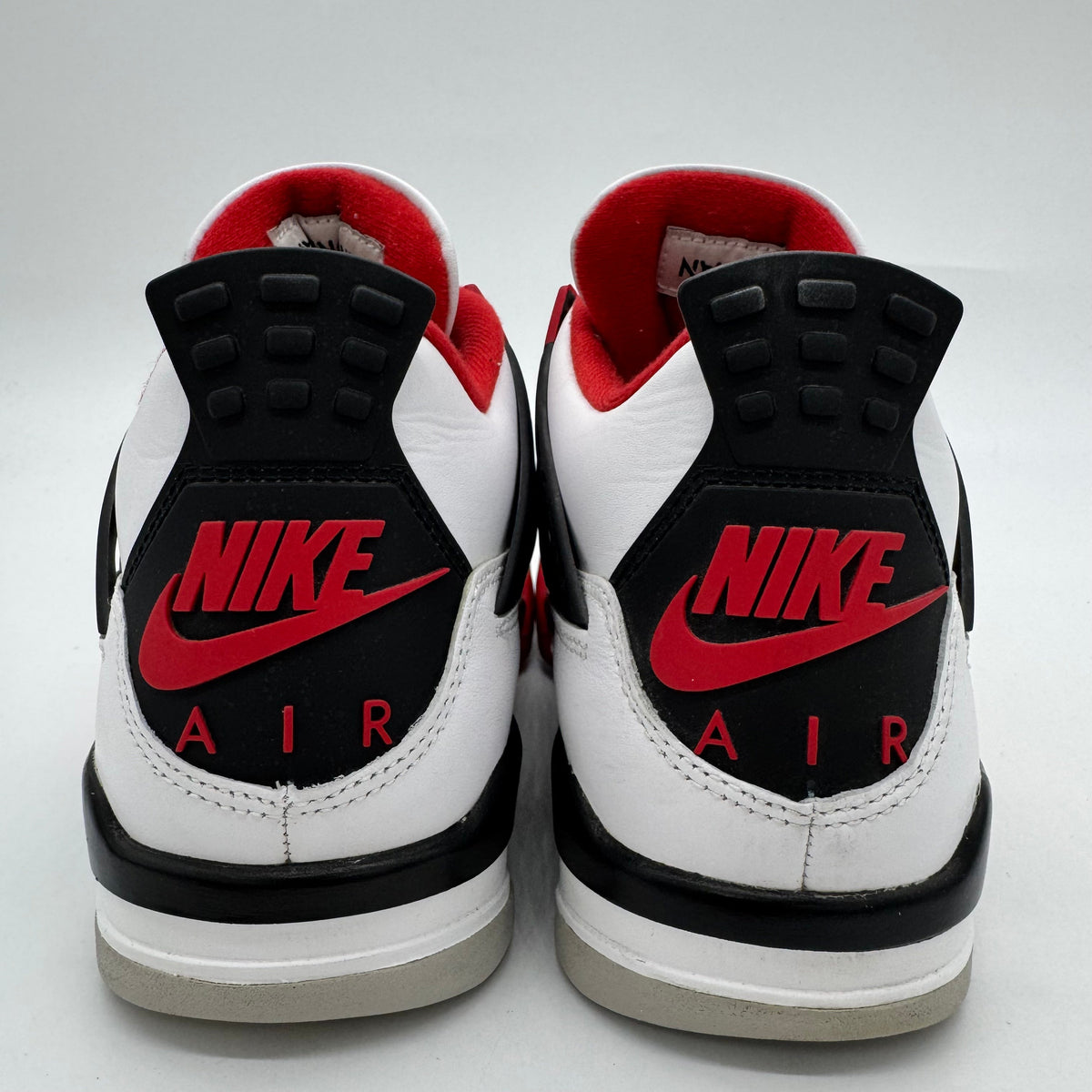 Jordan 4 Fire Red (2020)