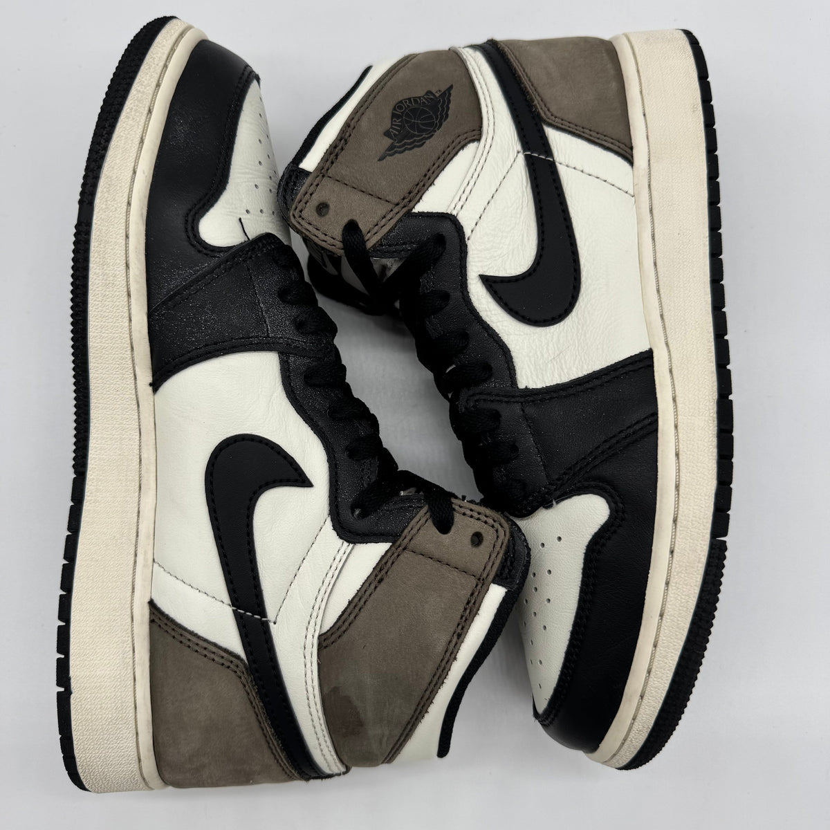 Jordan 1 High Dark Mocha