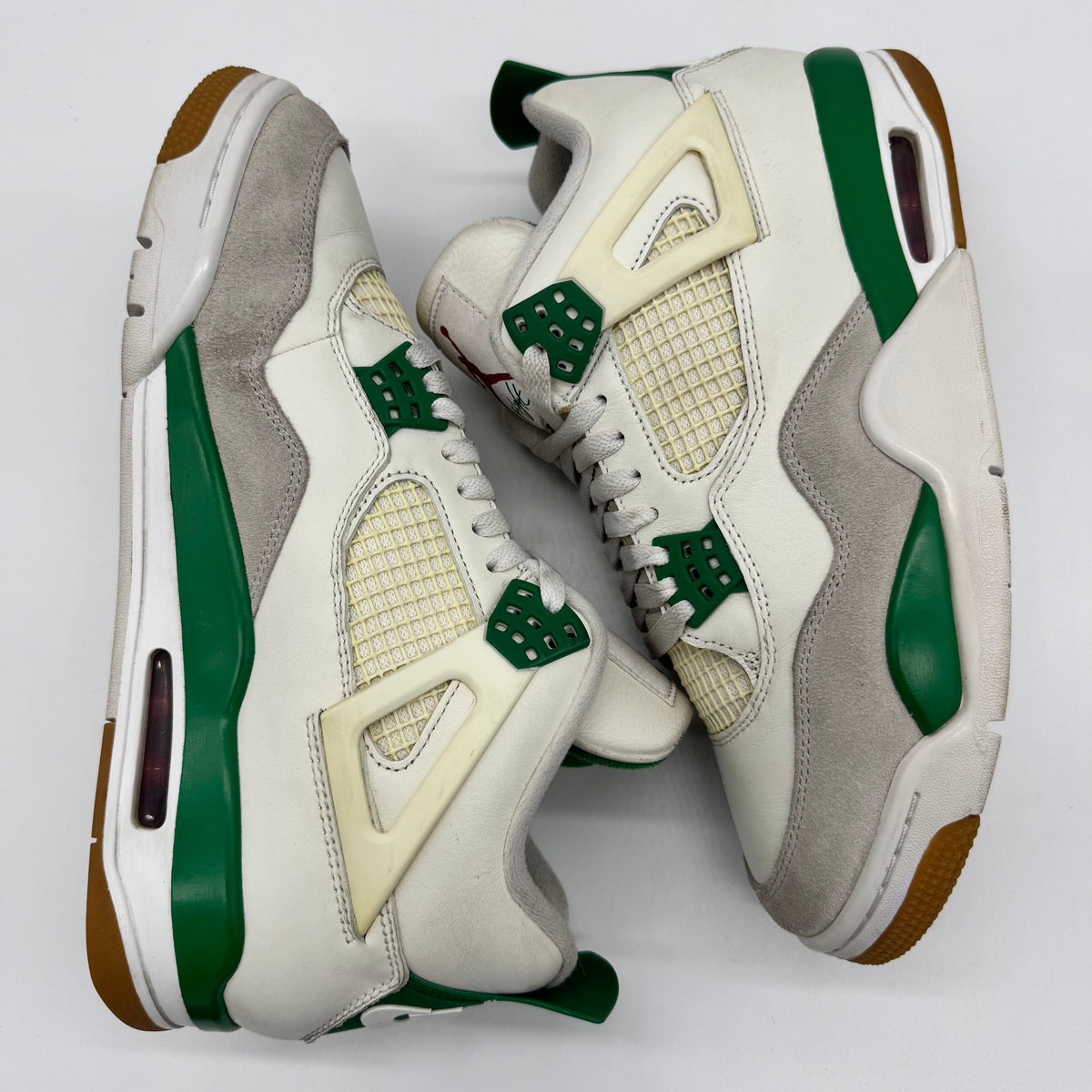 Jordan 4 SB Pine Green