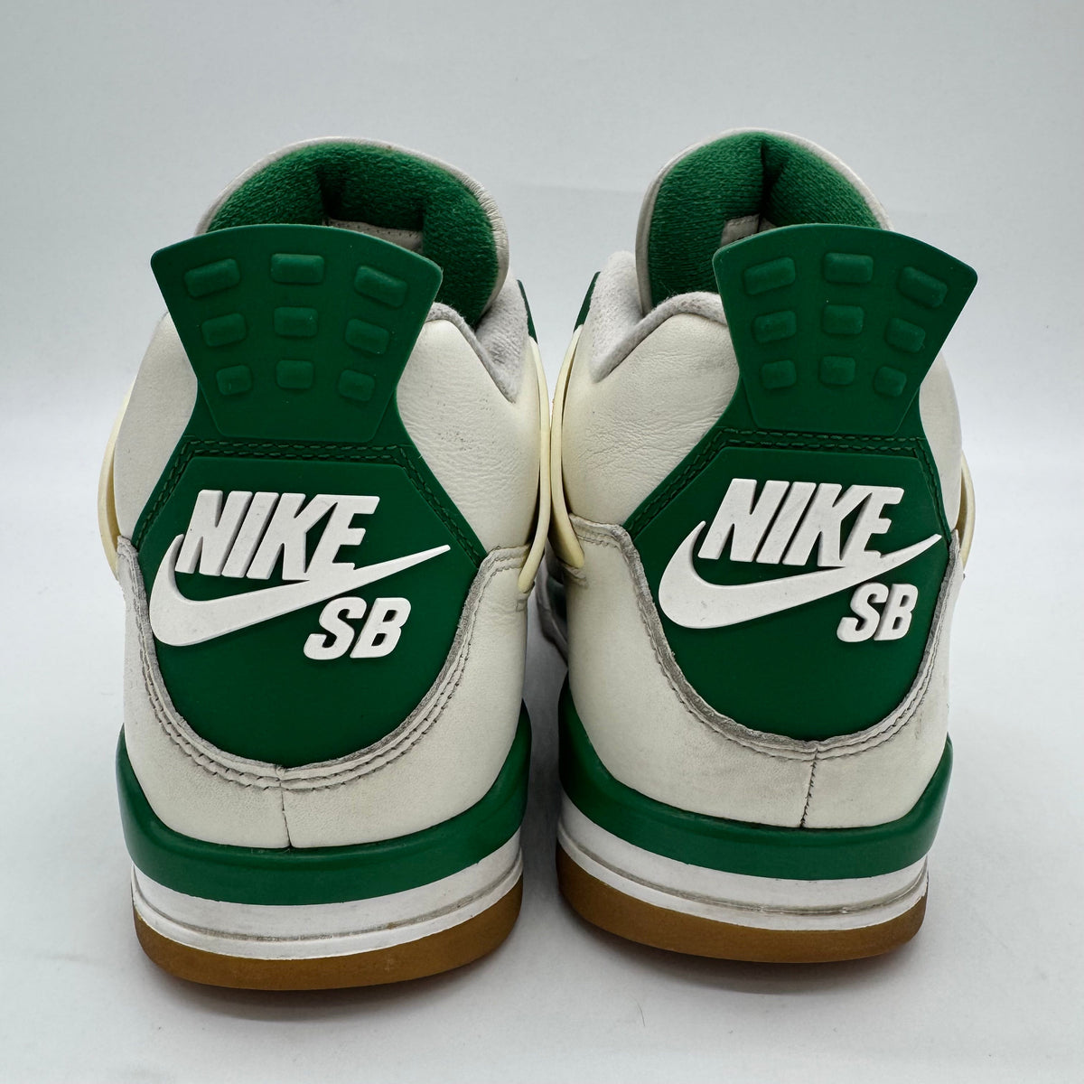 Jordan 4 SB Pine Green