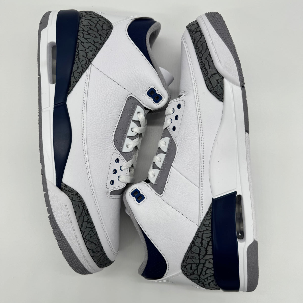 Jordan 3 Midnight Navy