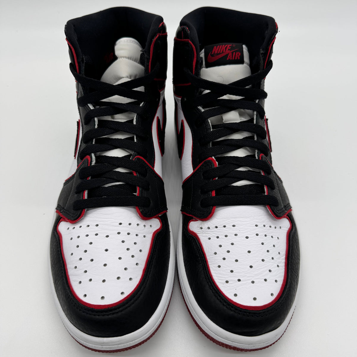 Jordan 1 High Bloodline