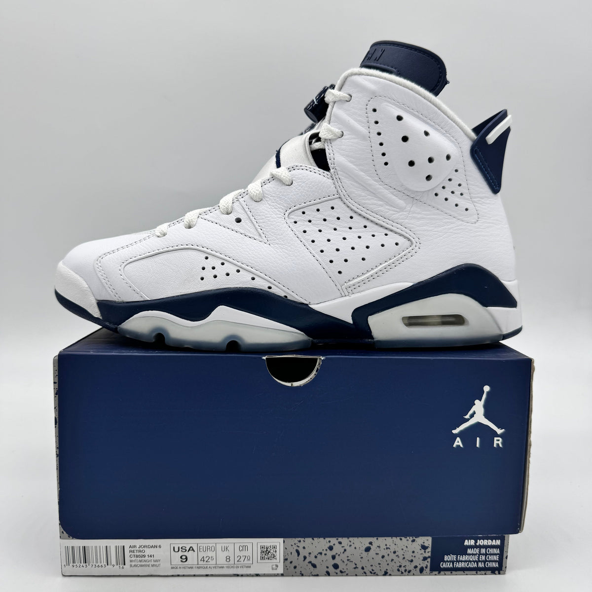 Jordan 6 Midnight Navy (2022)