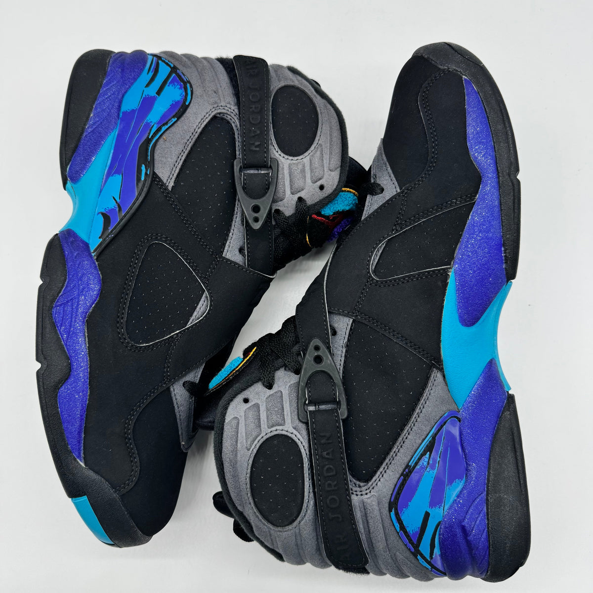 Jordan 8 Aqua (2016)