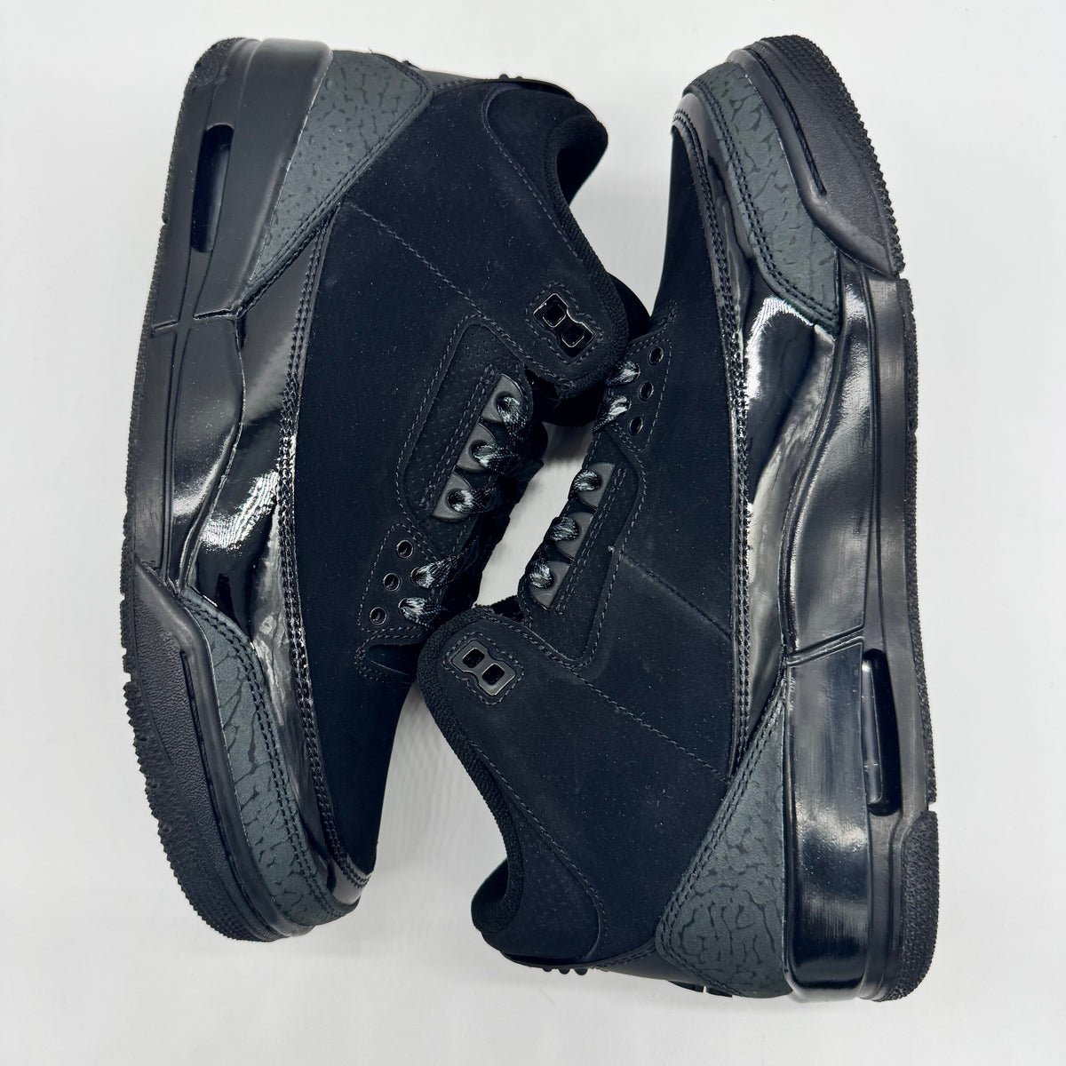 Jordan 3 Black Cat (2025)
