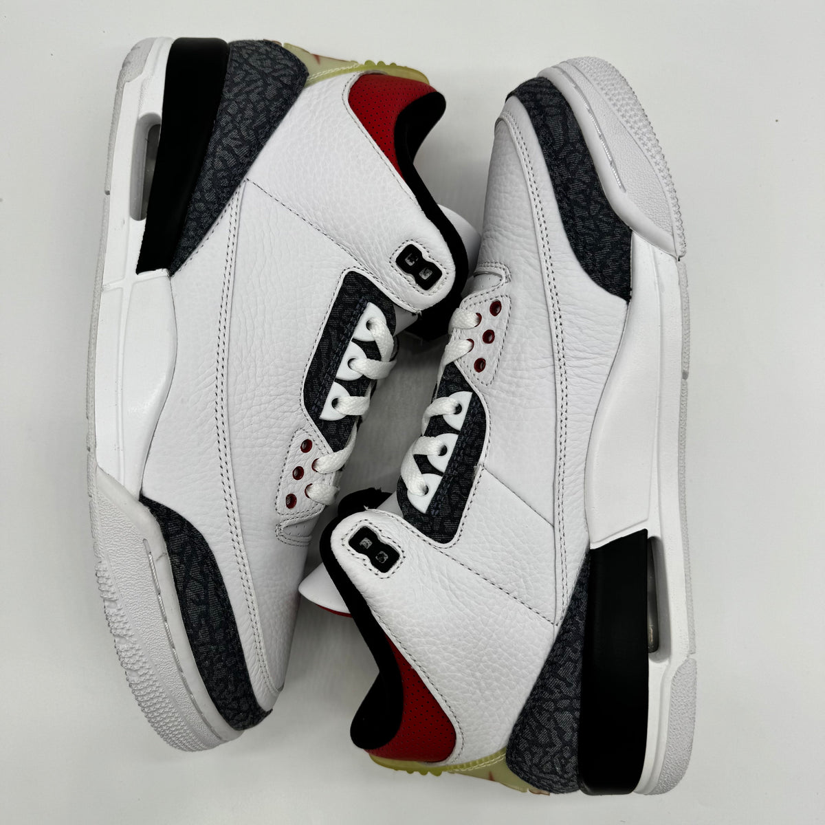 Jordan 3 SE Fire Red Denim (2020)