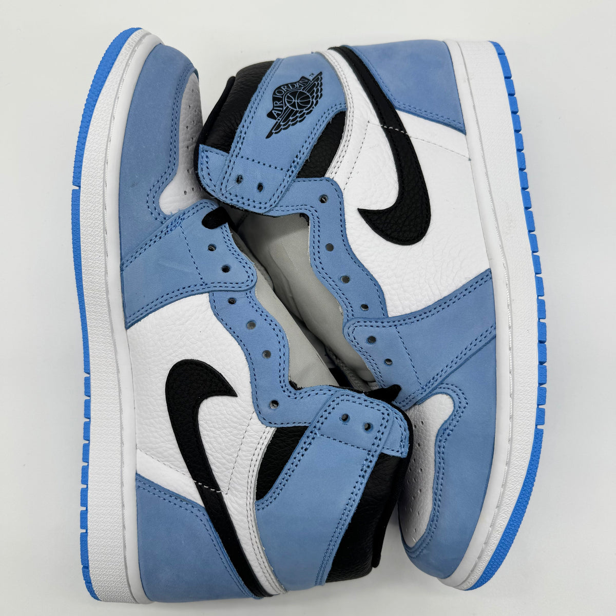 Jordan 1 High University Blue