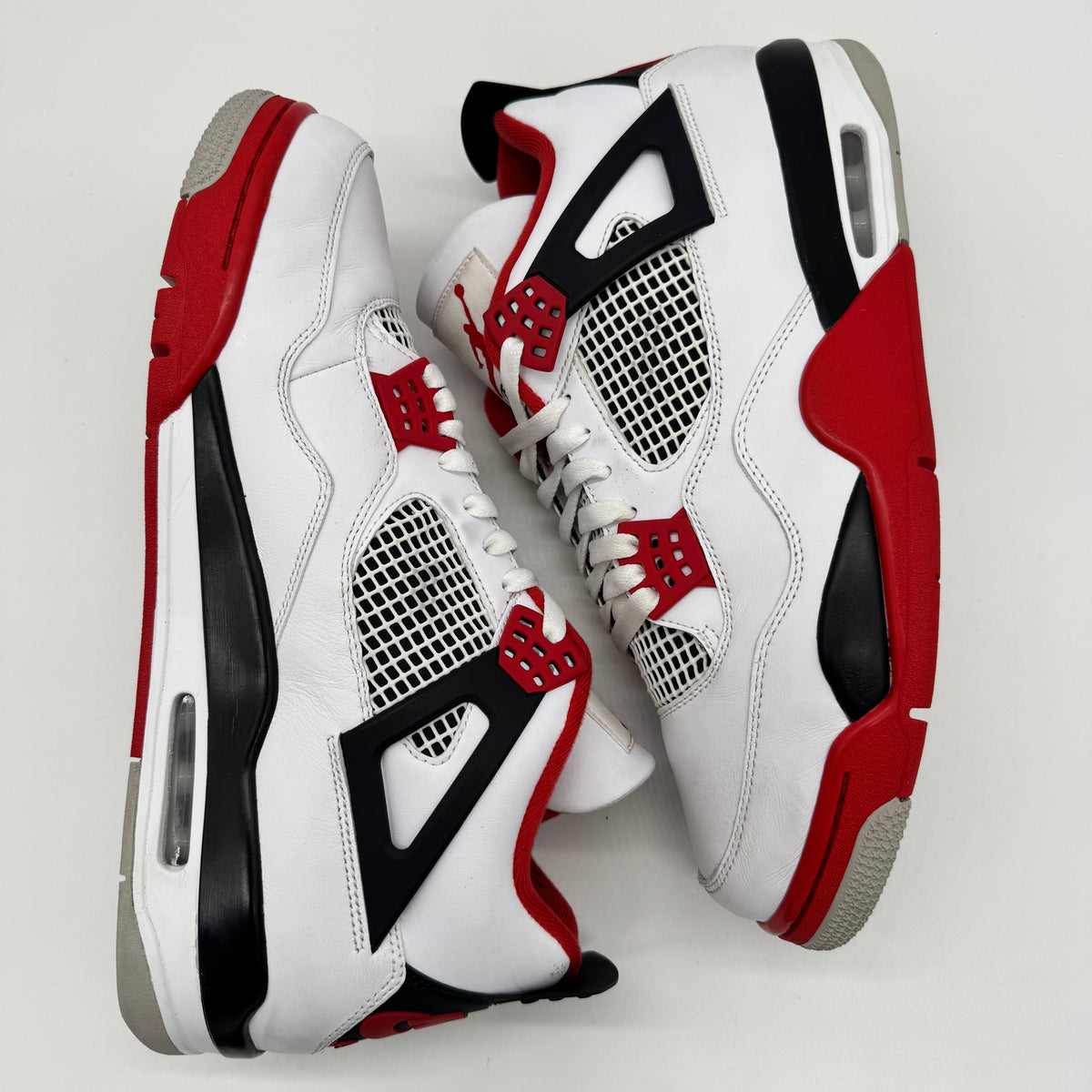 Jordan 4 Fire Red (2020)